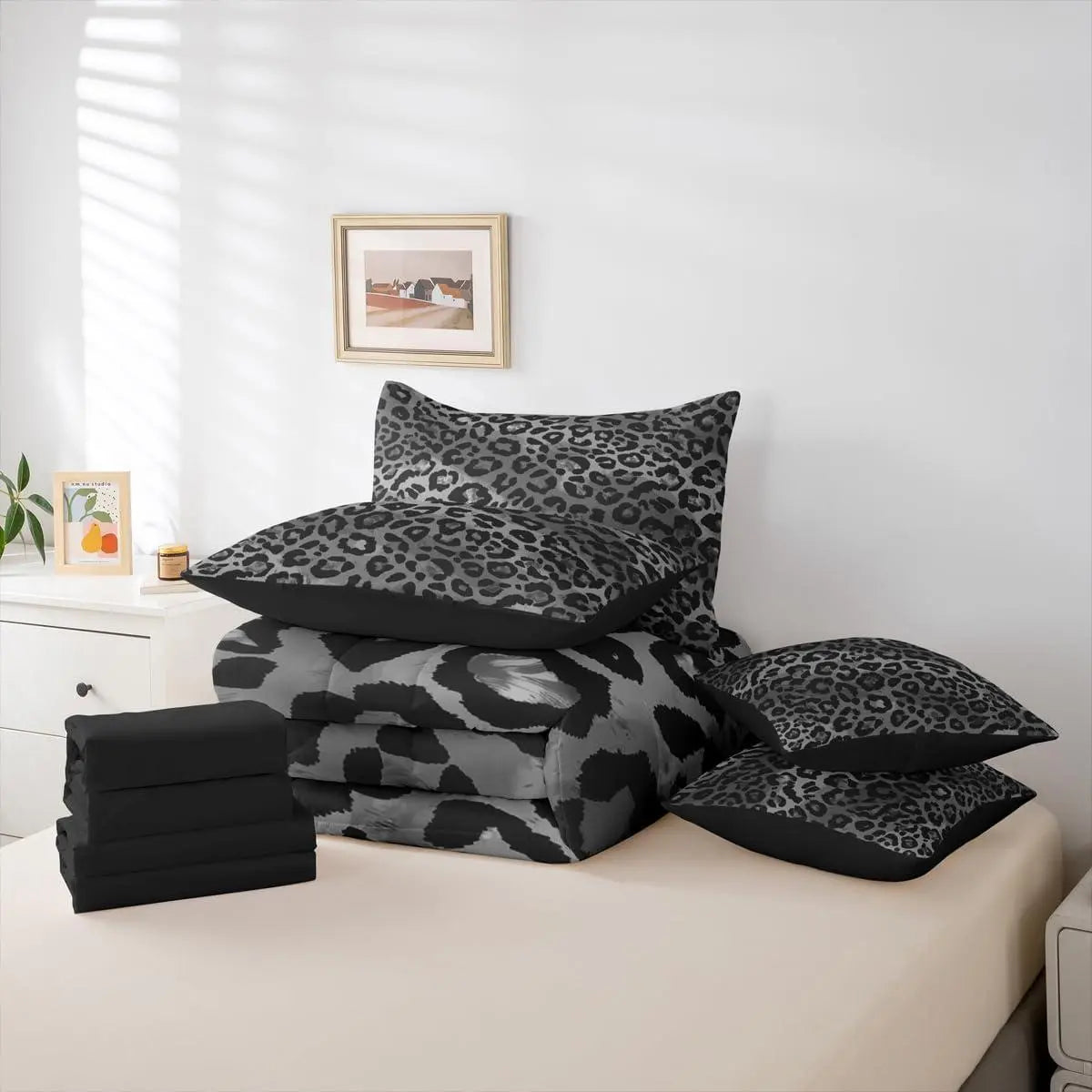 Feelyou Multi-Size 7-Piece Leopard Print Cheetah Print Bed Set, Animal Theme Soft Lightweight Microfiber Bedding Set with Sheets, Wild Safari Pattern Comforter for Bedroom Decor,sohochic