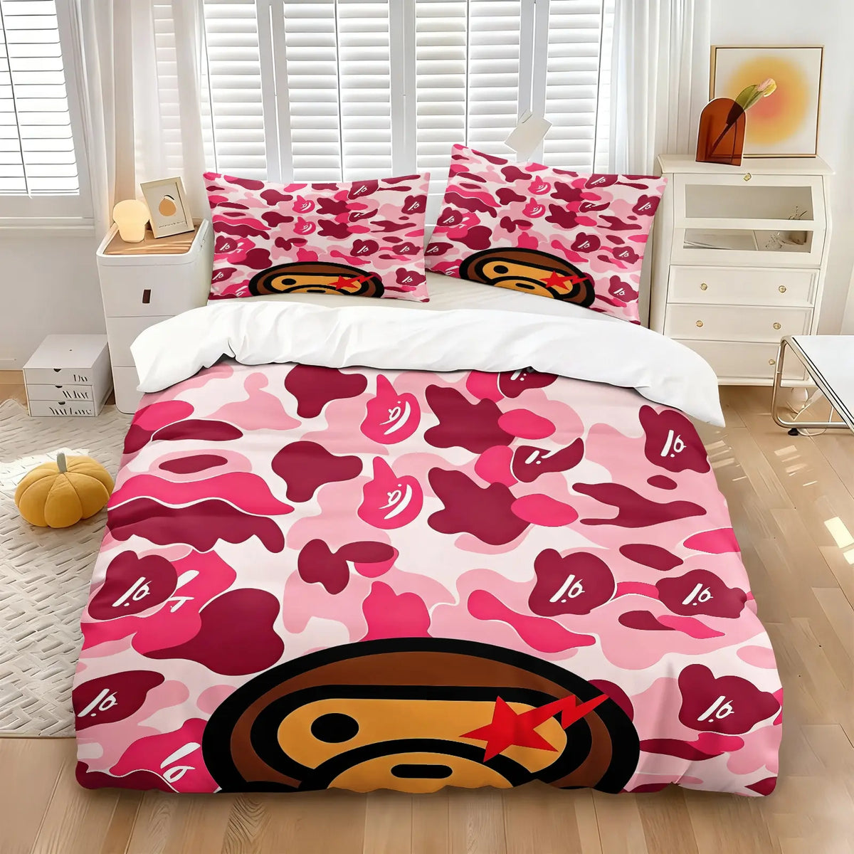 Streetwear Grey Camo Ape Head Duvet Cover Set (1 Duvet Cover + 1-2 Pillowcases), Soft Breathable Bed Linen, Cartoon Monkey Red Star Camouflage HD Digital Printed Vivid Pattern, Trendy Cool Aesthetic Bedroom Decor for All Season Use Camouflage Bedding Set