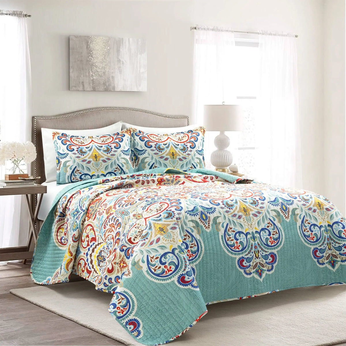 Lush Decor Bohemian Cotton Blend Quilt Set - 3-Piece Full/Queen/King Bedding Set, Vibrant Jewel Tones Print, Shabby Chic Quilted Design, Modern Bright Front, Calm Reverse, for Bedroom Decor