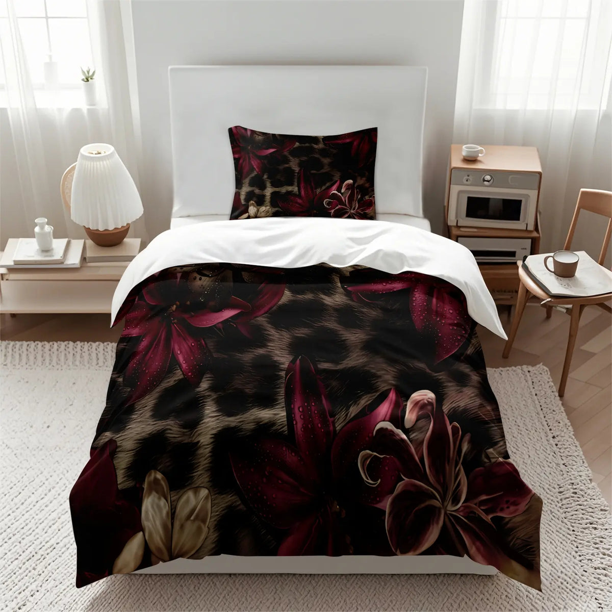 Dark Floral Leopard Print Duvet Cover Set, Includes 1 Duvet Cover and 1‑2 Pillowcases, Soft Comfortable Breathable All‑Season Bedding Set, Burgundy Lily Flower Realistic Pattern, Glam Gothic Boho Aesthetic Room Decor, Soft Bedding Sets