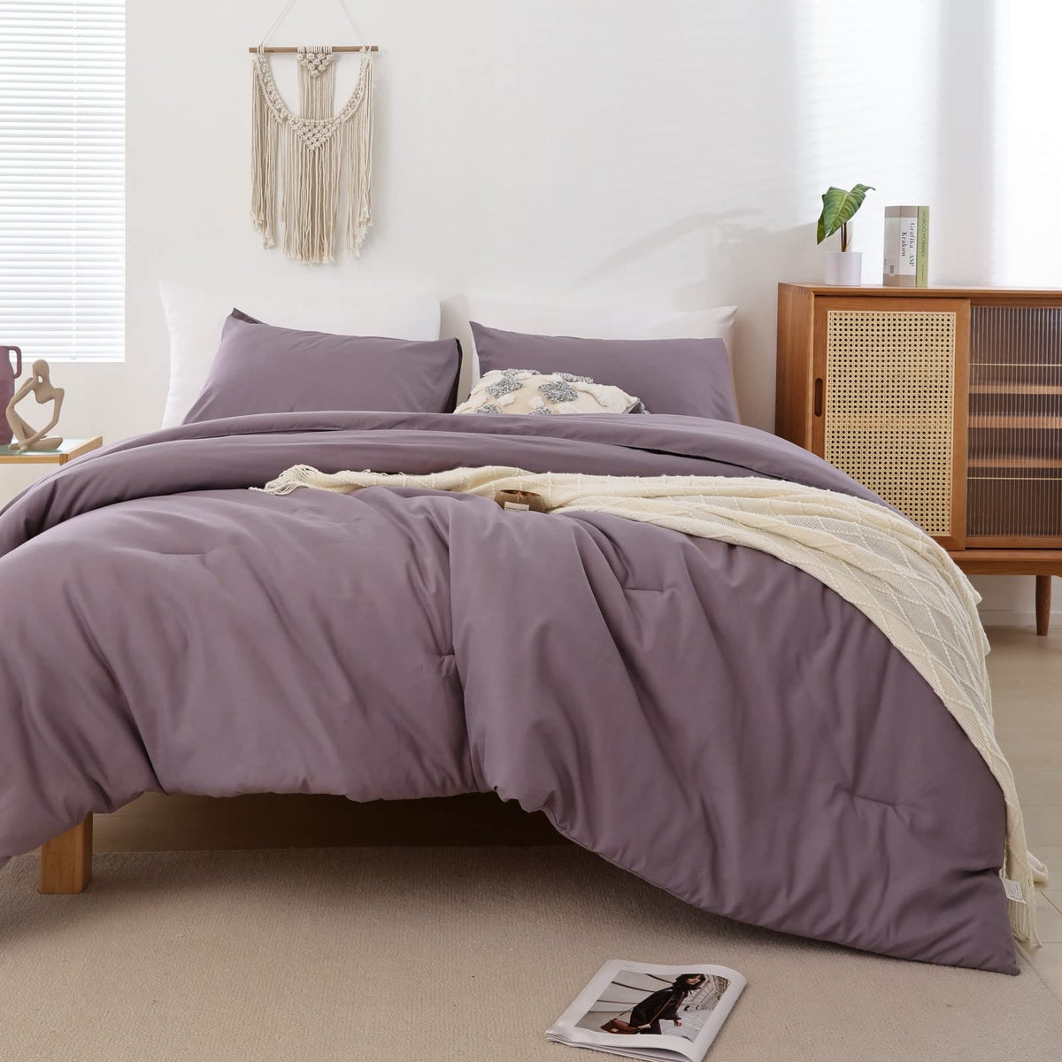 ROSGONIA Queen Comforter Set Taupe Brown, 3pcs(1 Boho Tan Comforter & 2 Pillowcases) All Season Soft Bedding Lightweight Bedspread Blanket Quilt
