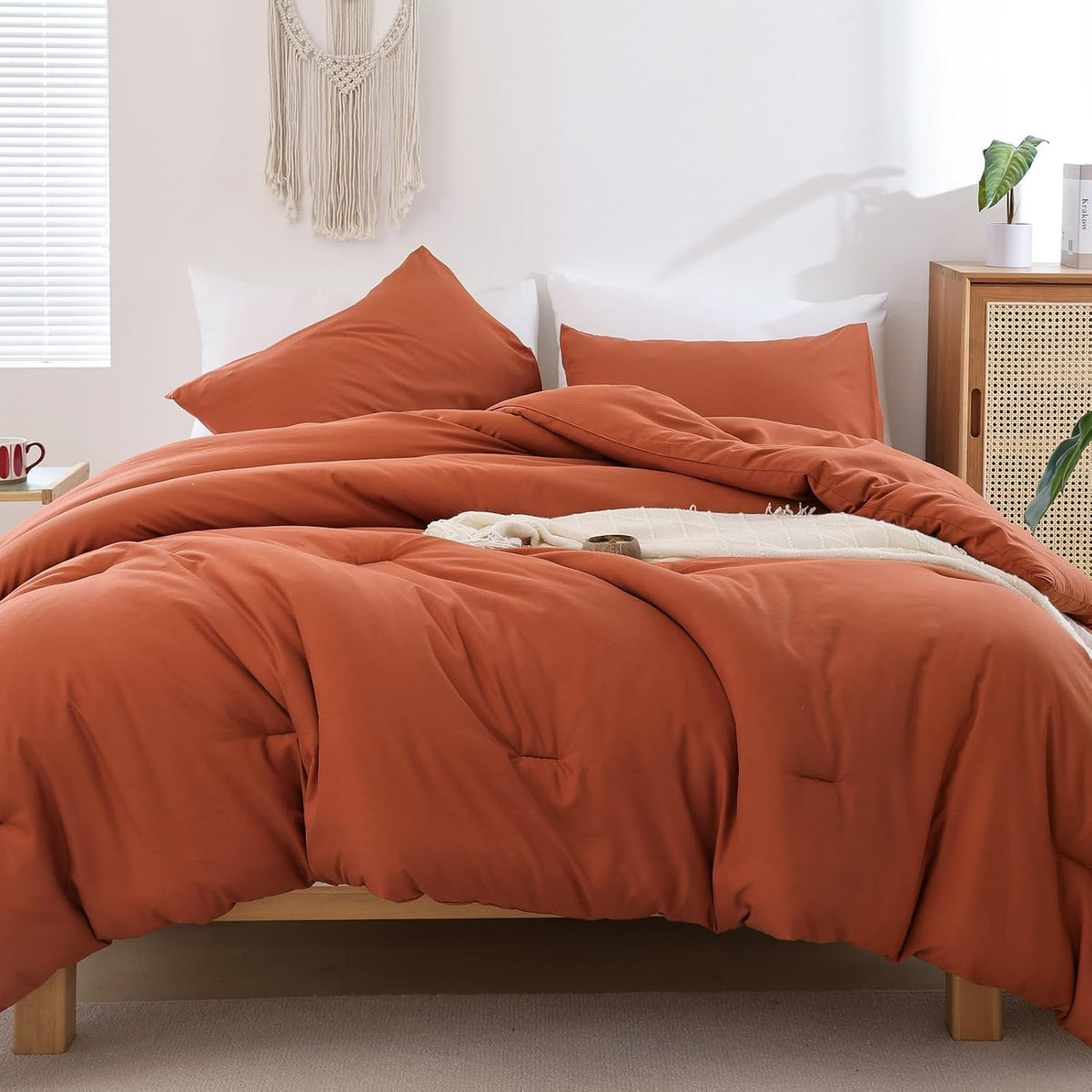 ROSGONIA Queen Comforter Set Taupe Brown, 3pcs(1 Boho Tan Comforter & 2 Pillowcases) All Season Soft Bedding Lightweight Bedspread Blanket Quilt