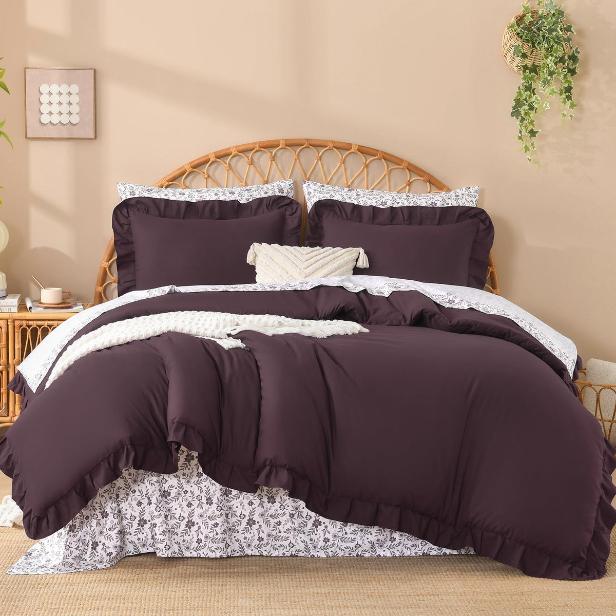 Litanika 7Pcs Queen Ruffled Sage Green Comforter Set with Floral Sheets
