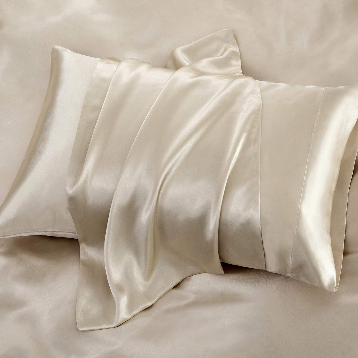 P Pothuiny Satin Sheets Set, Queen (6 Pieces, Taupe) - Luxury Soft Bed Linen Set with 1 Fitted Sheet, 1 Flat Sheet, 4 Pillowcases