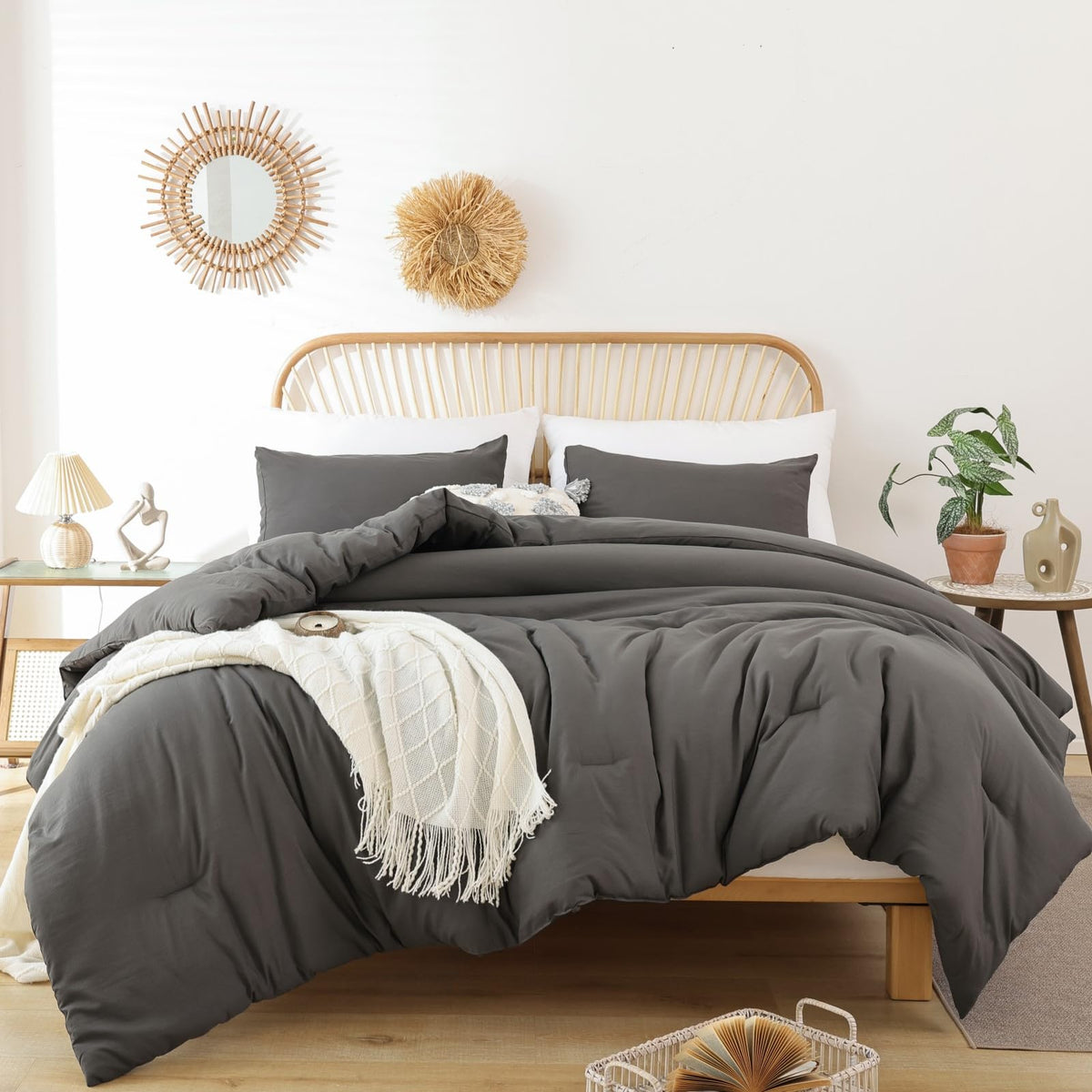 ROSGONIA Queen Comforter Set Taupe Brown, 3pcs(1 Boho Tan Comforter & 2 Pillowcases) All Season Soft Bedding Lightweight Bedspread Blanket Quilt
