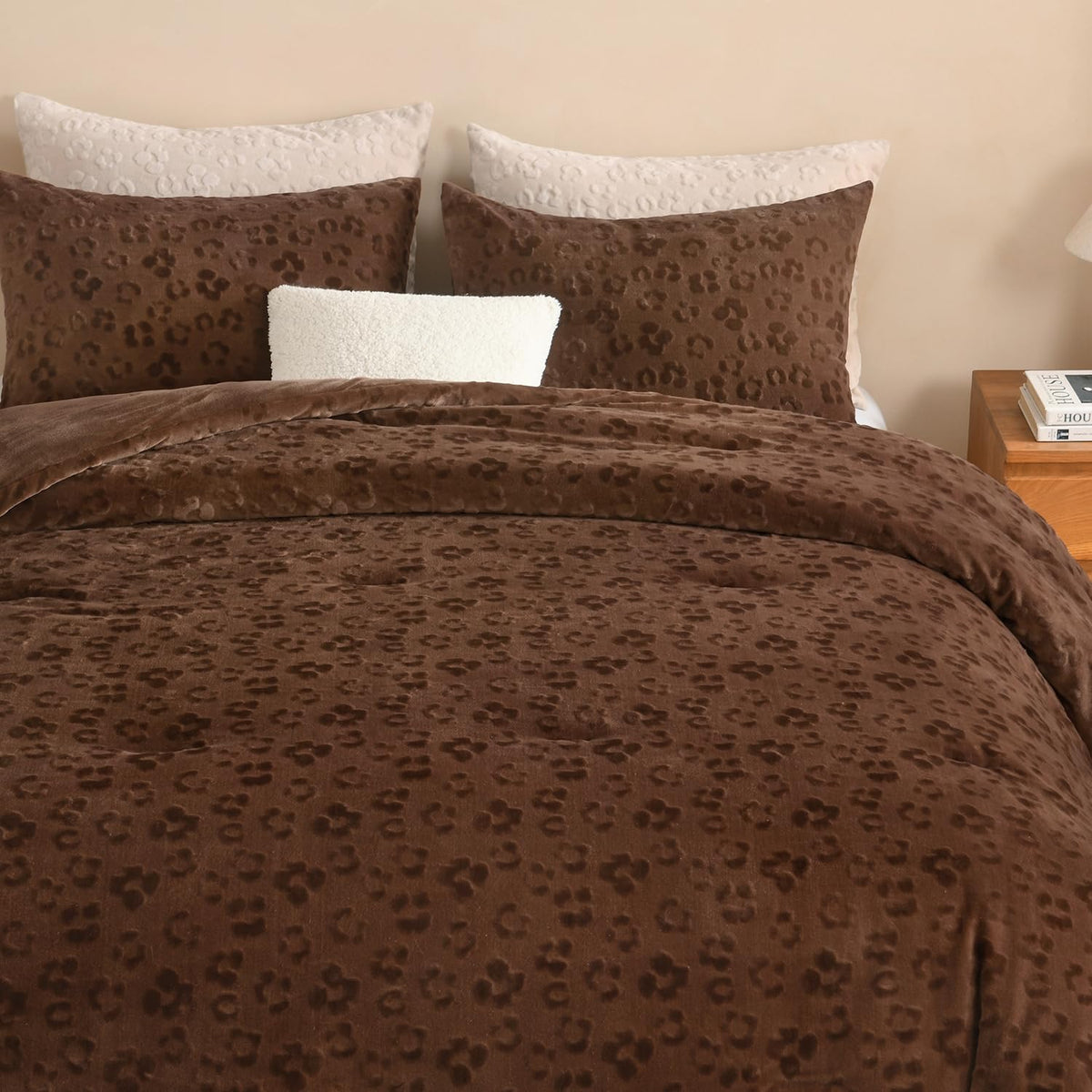 Andency Fluffy King Comforter Set Beige, Cheetah Print Bedding 3 Pieces