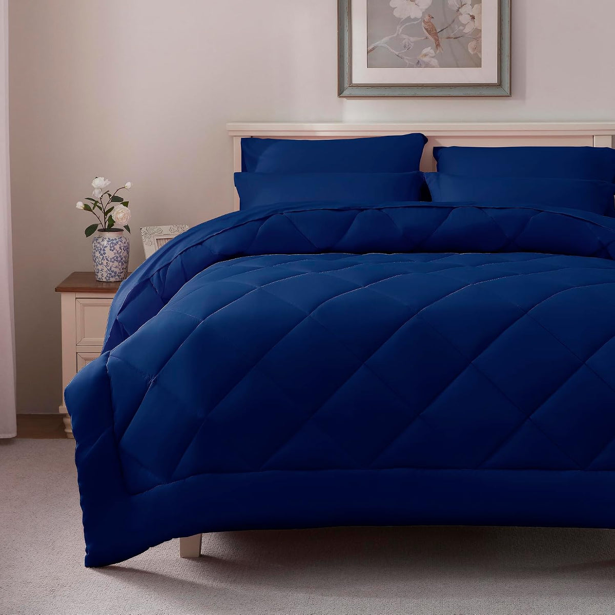 ELNIDO QUEEN® Queen Comforter Set Navy - 7 Pieces Bed in a Bag Queen Size, Bed Set All Seasons, Ultra Soft Dark Blue Bedding Sets with Comforter, Flat Sheet, Fitted Sheet, Pillowcases and Pillow Shams