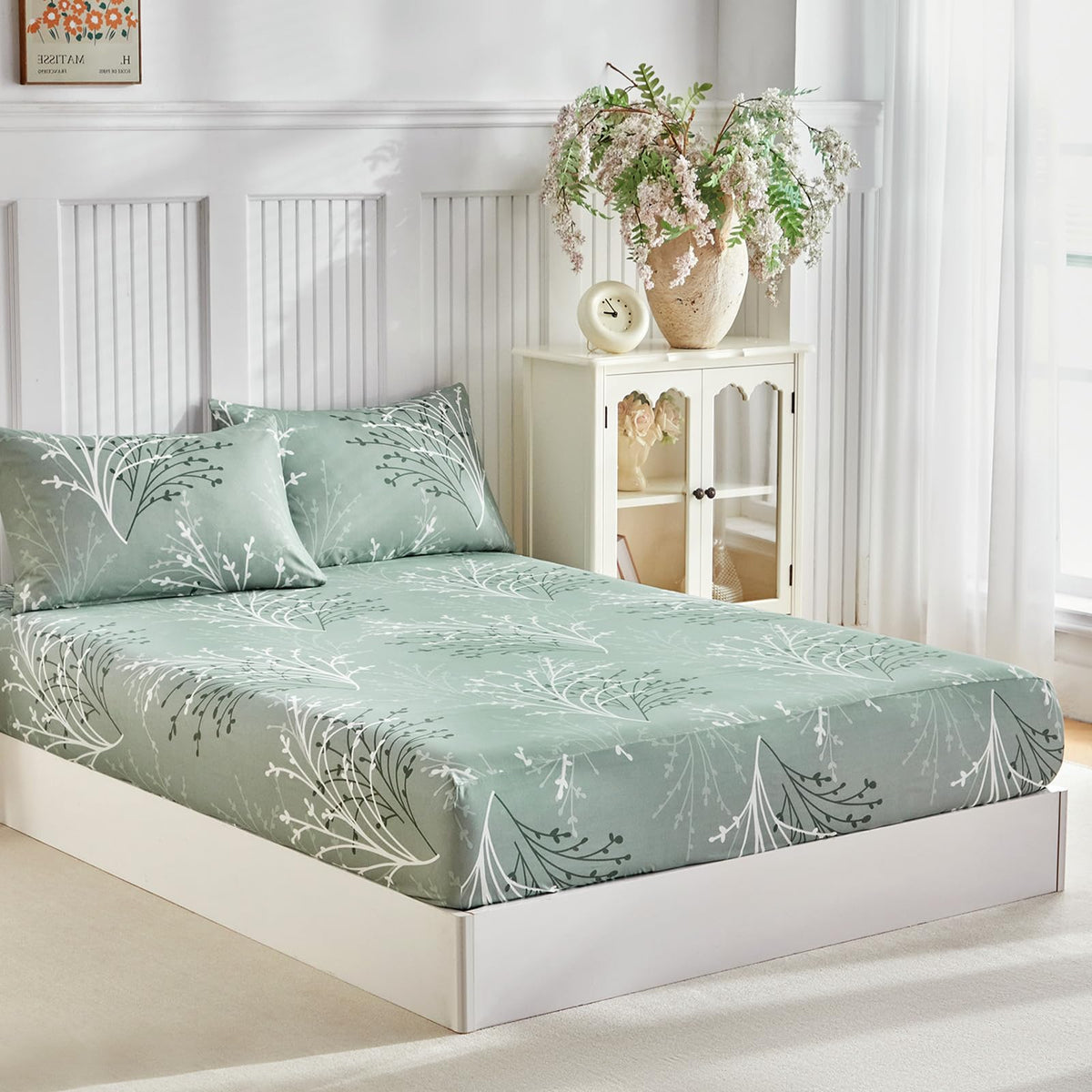Tokokimo Queen Size Fitted Sheet with 2 Pillowcases, White & Floral Print