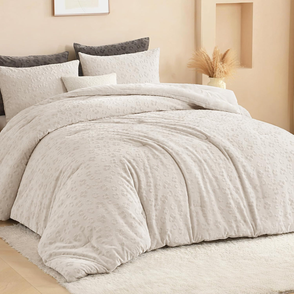 Andency Fluffy King Comforter Set Beige, Cheetah Print Bedding 3 Pieces