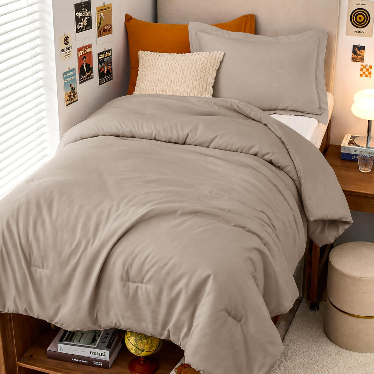 MUXHOMO Queen Size Comforter Set Beige, 3 Piece Solid Bedding for All Seasons, Warm Down Alternative Bed Set Includes 1 Lightweight Comforter (90"x90") and 2 Pillowshams (20"x26")