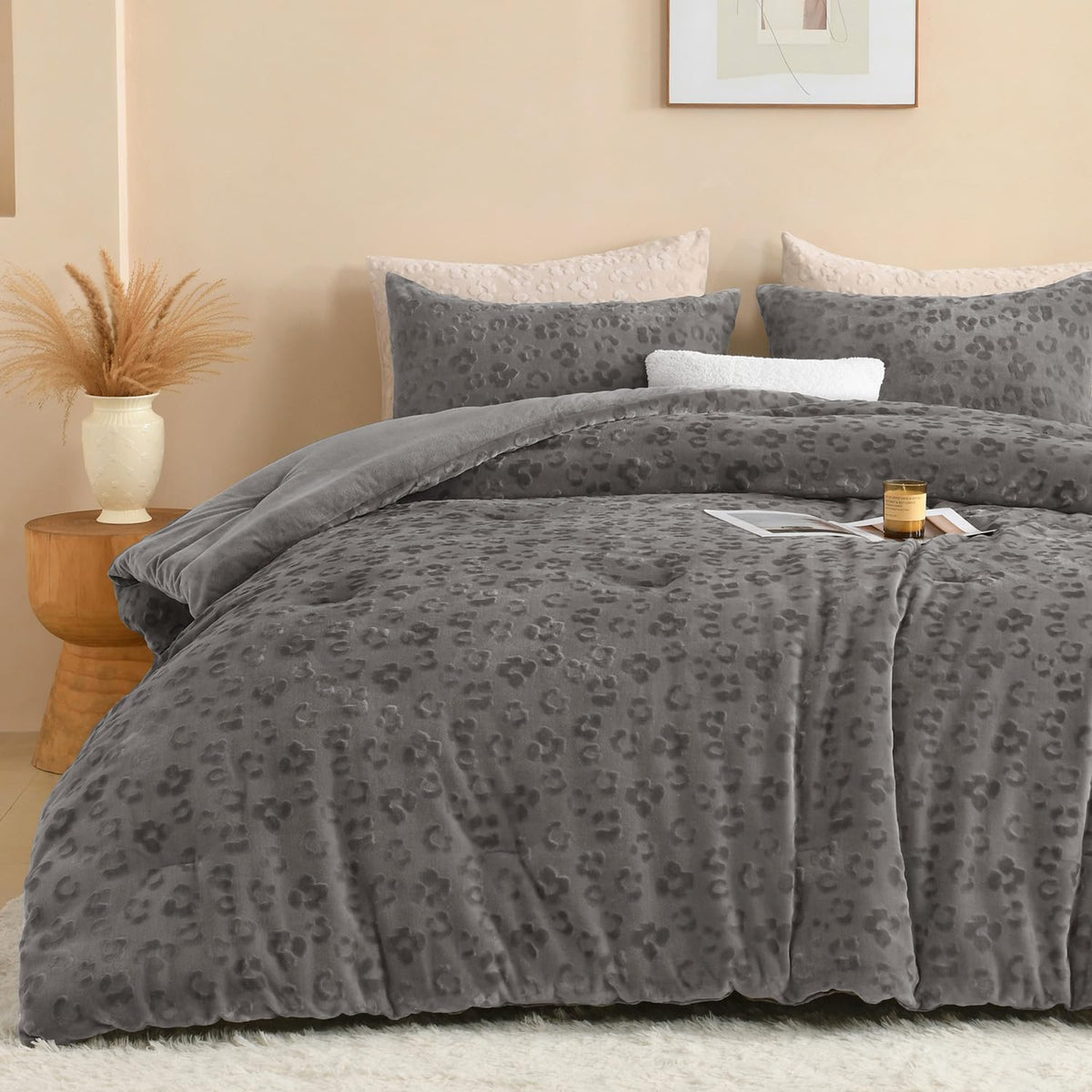 Andency Fluffy King Comforter Set Beige, Cheetah Print Bedding 3 Pieces