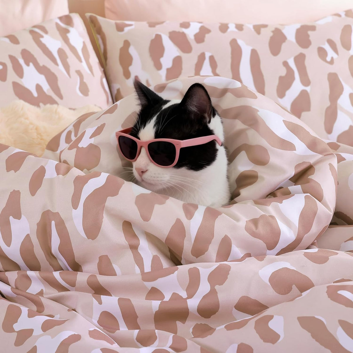 Cheetah Print Comforter Set Queen, Luxury Leopard Print Bedding, Blush
