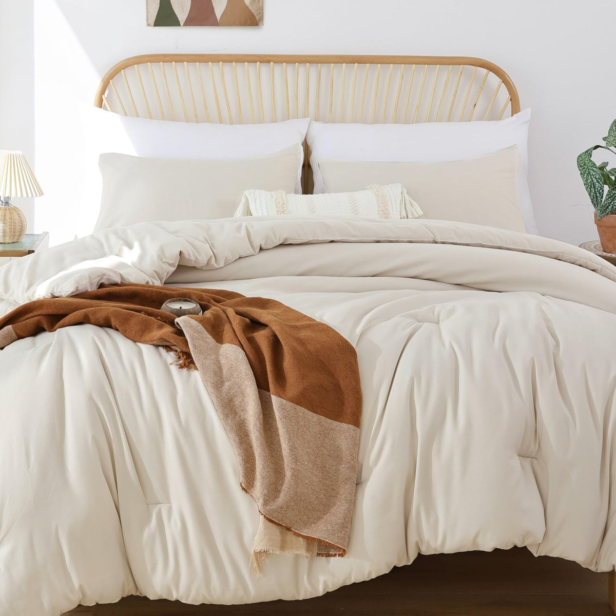 ROSGONIA Queen Comforter Set Taupe Brown, 3pcs(1 Boho Tan Comforter & 2 Pillowcases) All Season Soft Bedding Lightweight Bedspread Blanket Quilt