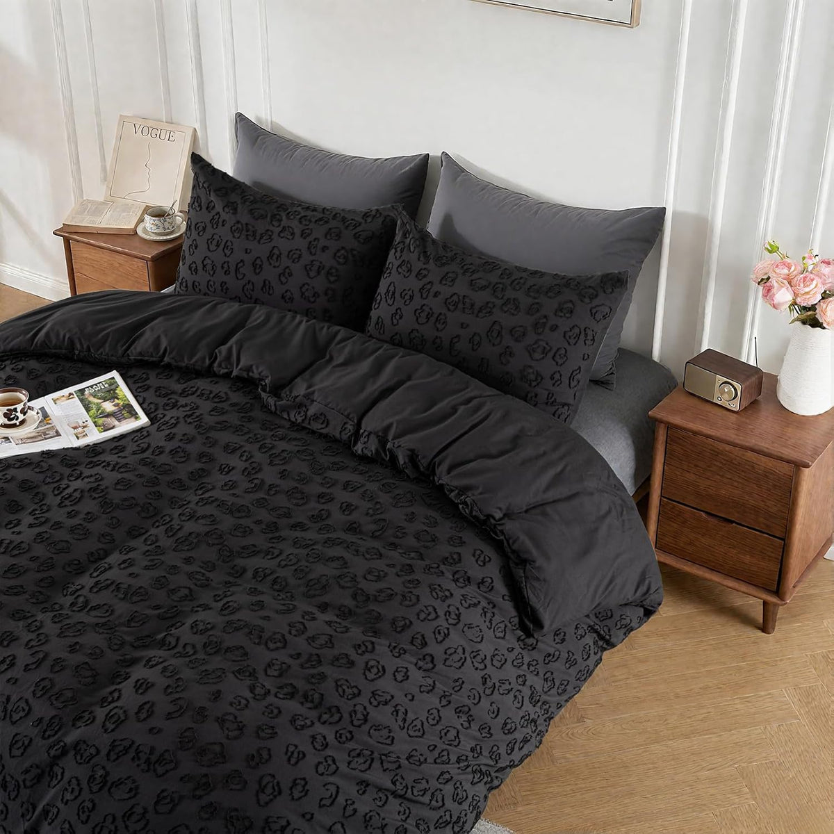 Tufted Black Leopard Duvet Cover King Size, 2 Pillow Shams, No Comforter