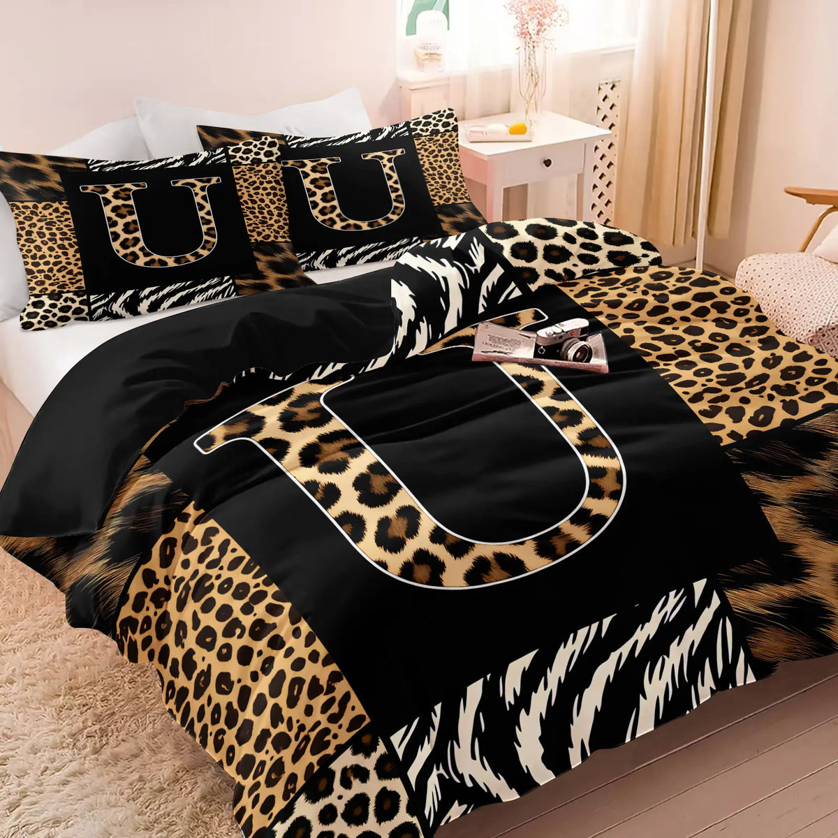 Leopard Zebra Print Letter M Decorative Duvet Cover Set (1 Duvet Cover + 1-2 Pillowcases), Soft Skin Friendly Breathable All Season Bed Linen, Animal Patchwork Letter M HD Vivid Printed Bedding Set, Edgy Modern Bedroom & Dorm Home Decor, Soft Bedding Sets