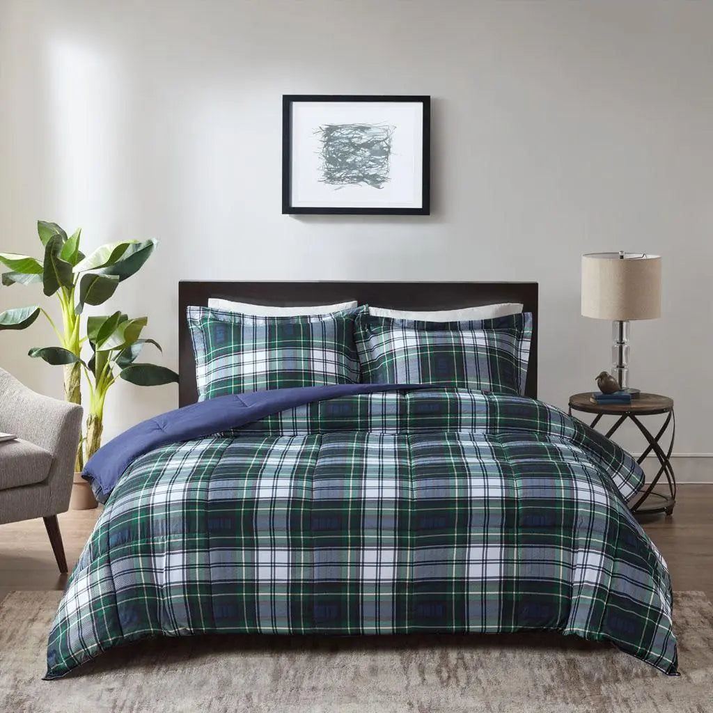 Madison Park Black/White Plaid Gingham Printed King Bedding Set - Breathable 3M Scotchgard Stain Release Cover, Hypoallergenic All-Season Comforter, 2" Flange Shams Included, Machine Washable Home Decor Essential