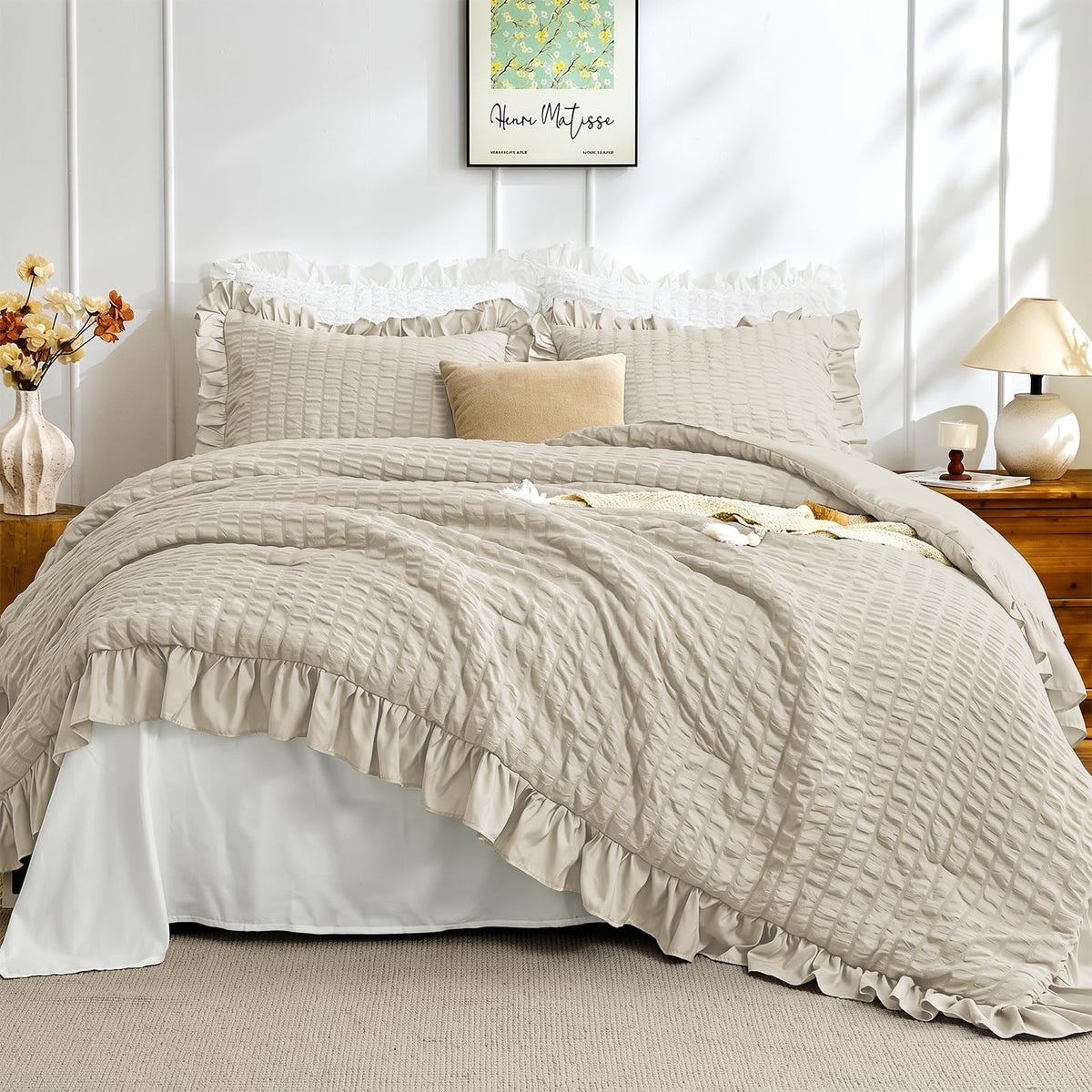 JOLLYVOGUE Ivory Comforter Full Size, 3 Pieces Seersucker Lightweight Full Size Bedding, All Season Fluffy Microfiber Bedding Comforter Set with 1 Ruffle Comforter and 2 Ruffle Pillowshams
