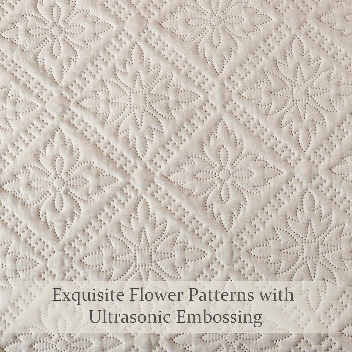 Exclusivo Mezcla Full Queen Quilt Set, Beige Cream