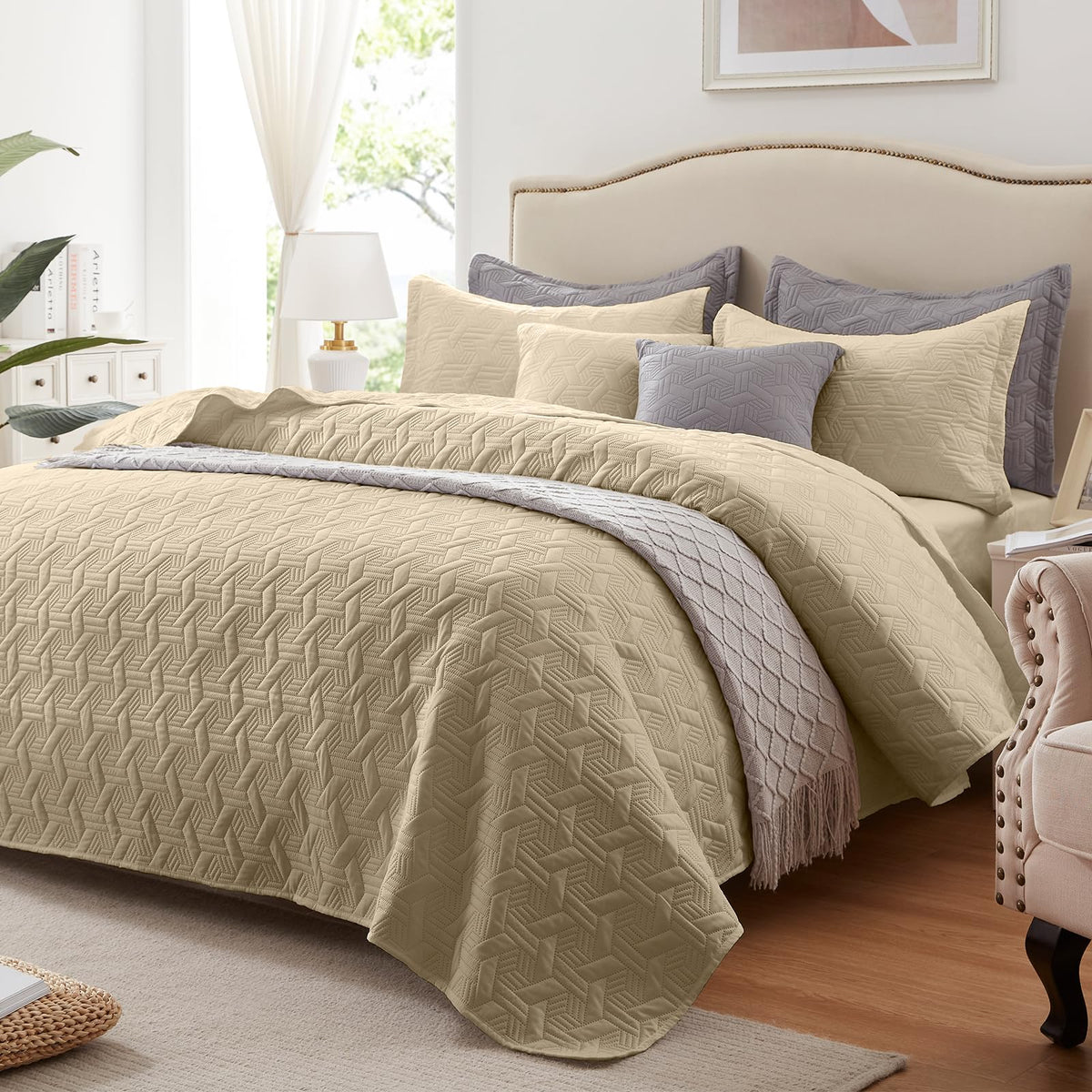LEAONME Full/Queen Quilt Set 3 Pieces, Lightweight Burnt Orange/Rust Bedspread-90''x98'', Soft Microfiber Summer Quilt, Luxurious Warm Coverlet Set for All Seasons (Includes 1 Quilt, 2 Shams)