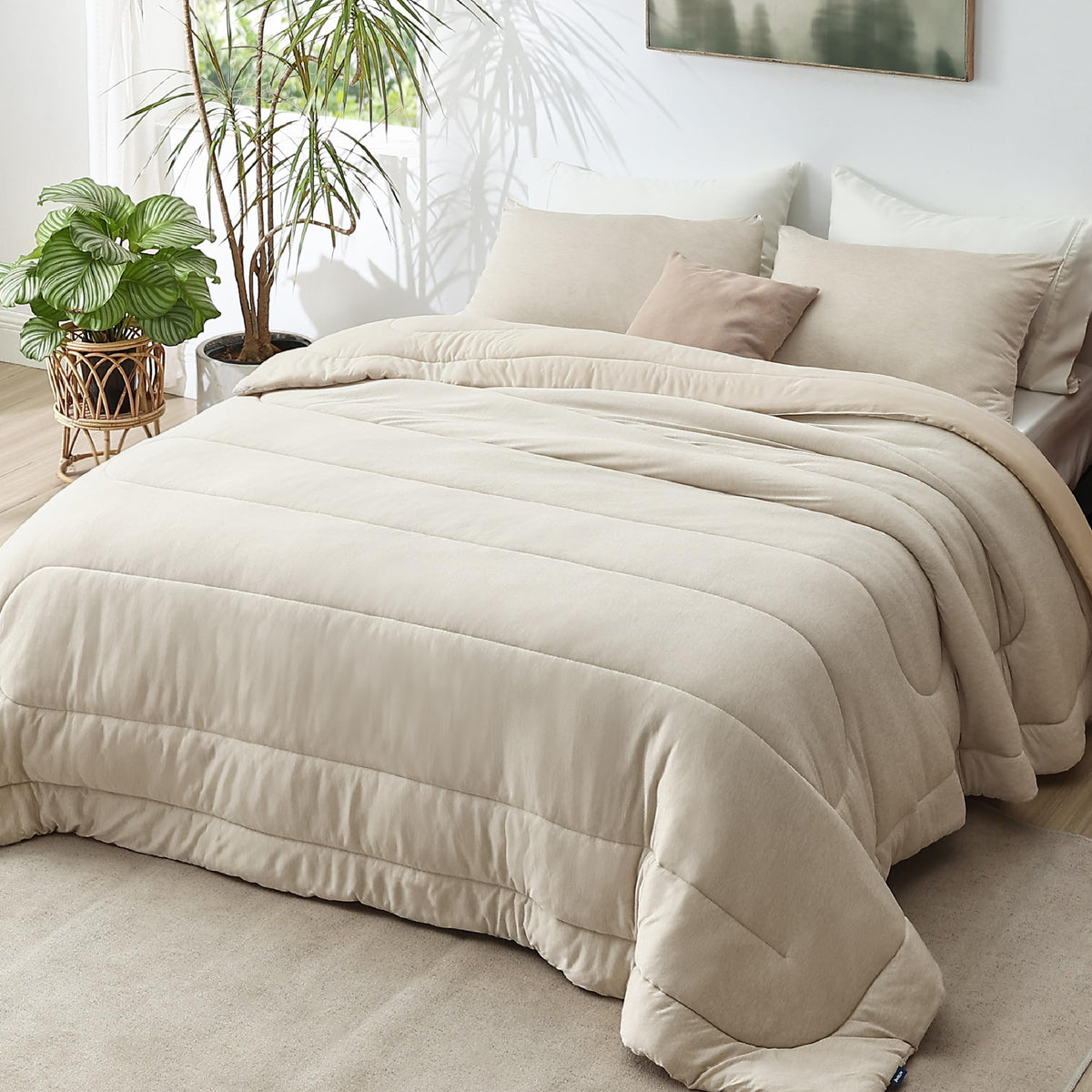 Bedsure Queen Comforter Set, Reversible Cooling & All-Season Bedding, Black