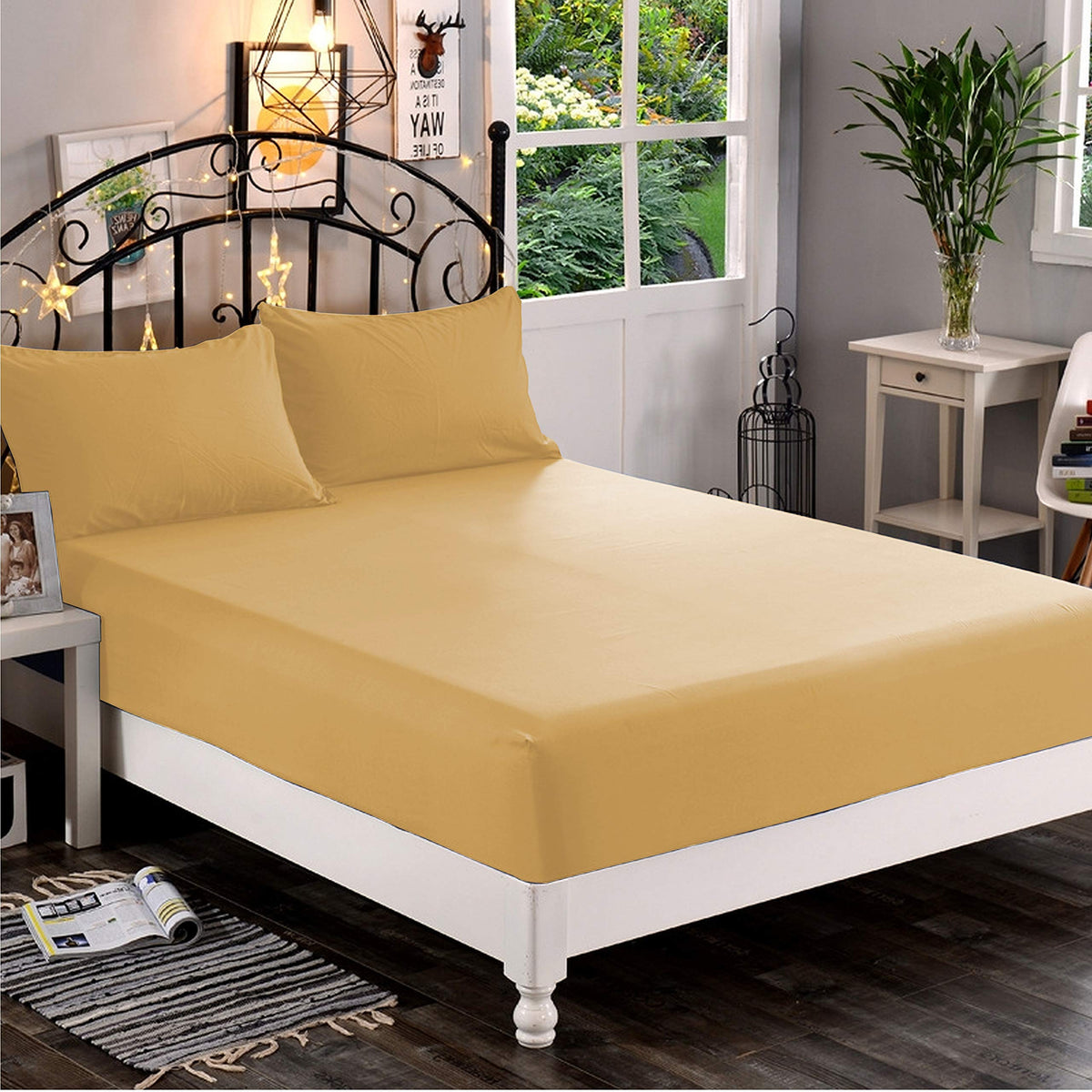 Premium Hotel Quality 1-Piece Fitted Sheet, Luxury & Softest 1500 Premier Hotel Quality Bedding Fitted Sheet Deep Pocket up to 16inch, Wrinkle and Fade Resistant, Queen, White