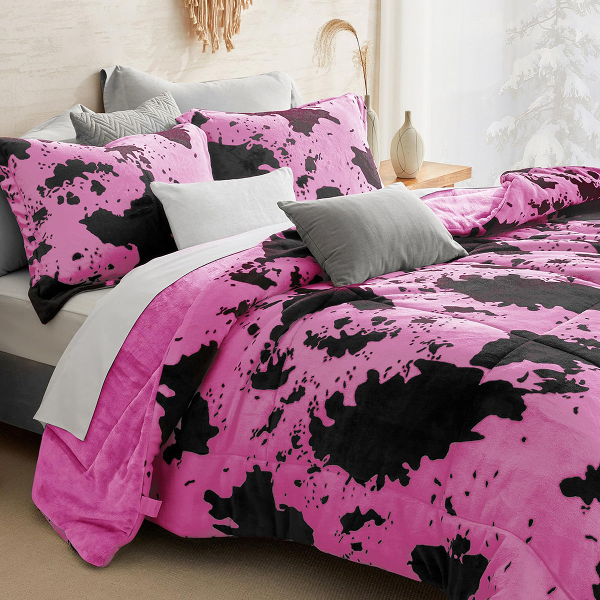 Petrichor Leopard Velvet Flannel Queen Comforter Set-Cheetah Print Western Blanket,Luxury Fuzzy Heavy Bedding Set, 3 Pieces Plush Winter Bed Set with Comforter (90"x90") & 2 Pillow Shams (20"x26")