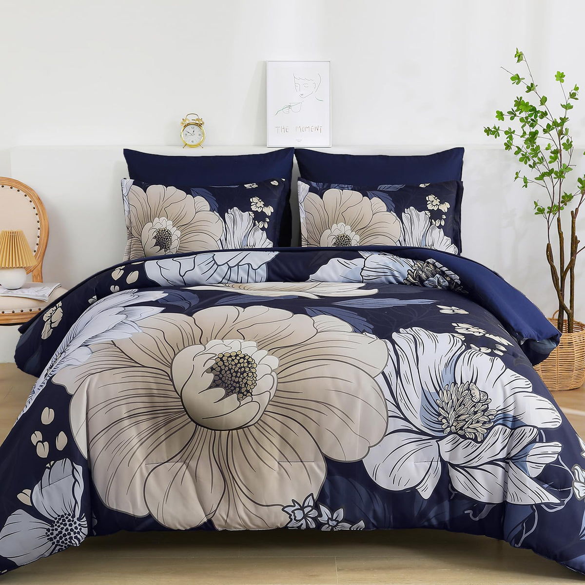 Xruibed Black Comforter Set King Size 7 Pieces Leaf Bed in a Bag Set