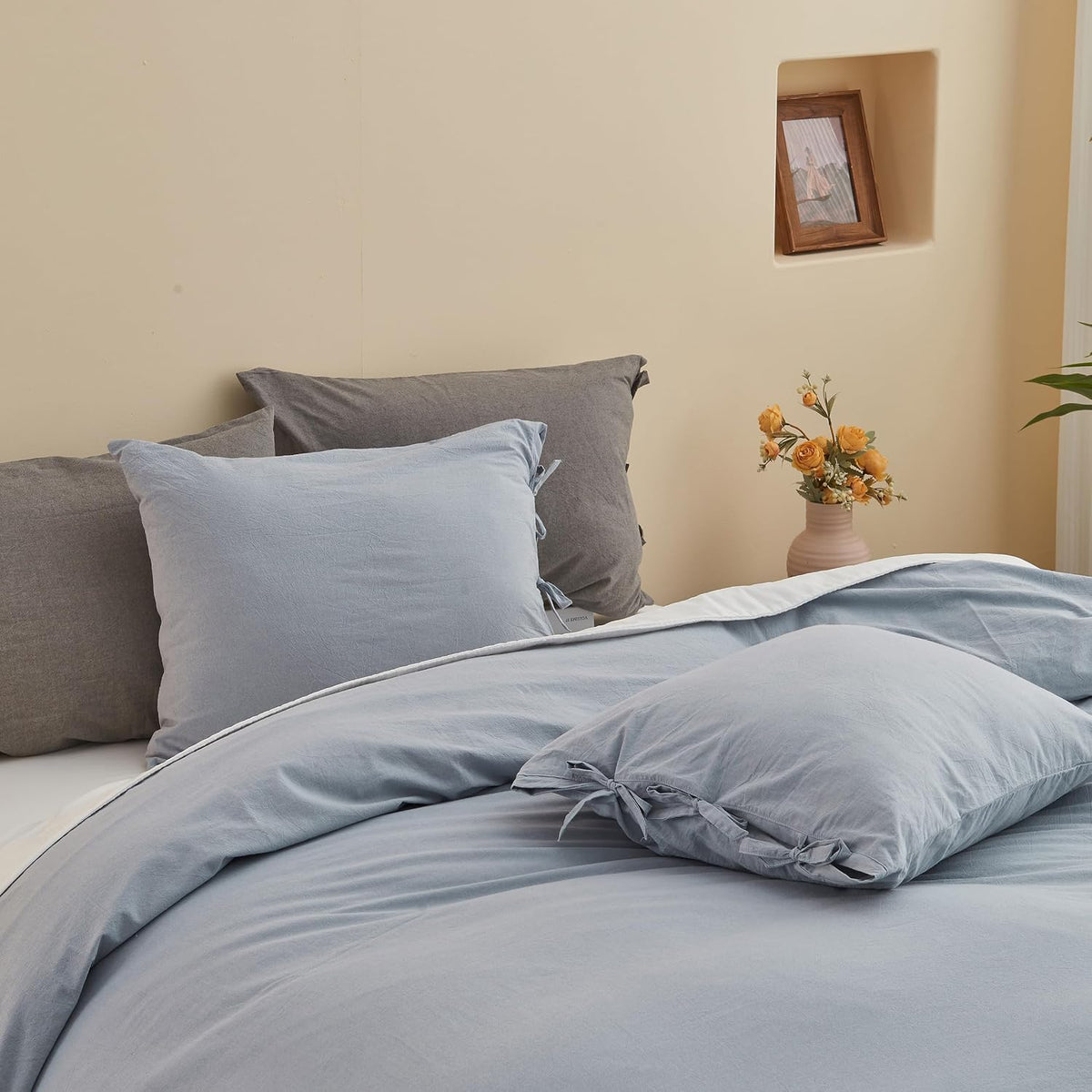 BISELINA 100% Washed Cotton Duvet Cover Set 3pcs with Bowknot Ties Strap Solid Color Linen Like Textured Durable Breathable Soft Comfy Chic Bedding (Twin, Cornflower Blue)