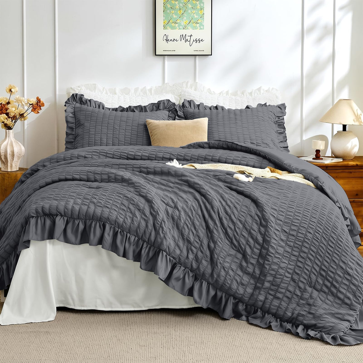 JOLLYVOGUE Ivory Comforter Full Size, 3 Pieces Seersucker Lightweight Full Size Bedding, All Season Fluffy Microfiber Bedding Comforter Set with 1 Ruffle Comforter and 2 Ruffle Pillowshams
