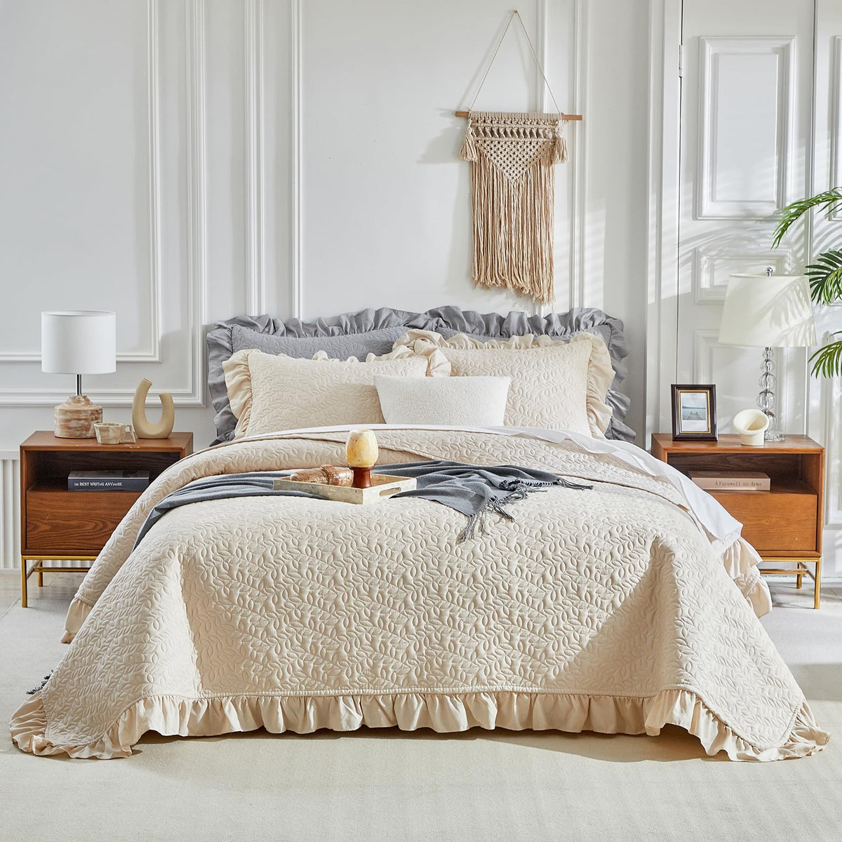 Ruffled Quilt Set King Size 96 * 108in - 3 Pieces Solid Shabby Chic Farmhouse Ruffle Bedding Rustic Coverlet & Sets Lightweight Fluffy Summer Oversized Bedspread with Shams for Women Men - Green