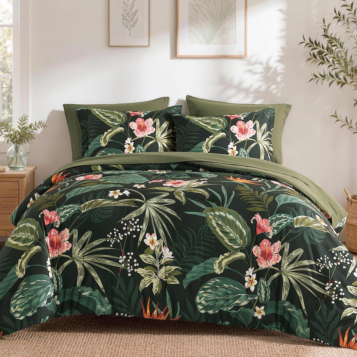 Queen Comforter Set - 7 Pieces Soft Floral Bed in a Bag Queen Bedding Sets