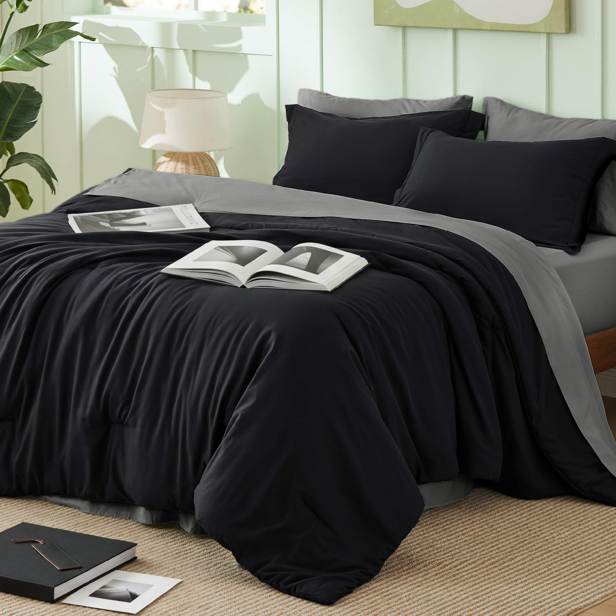 Bedsure Queen Bed in a Bag, Sage Green Comforter Set Contrasting 7 Pieces
