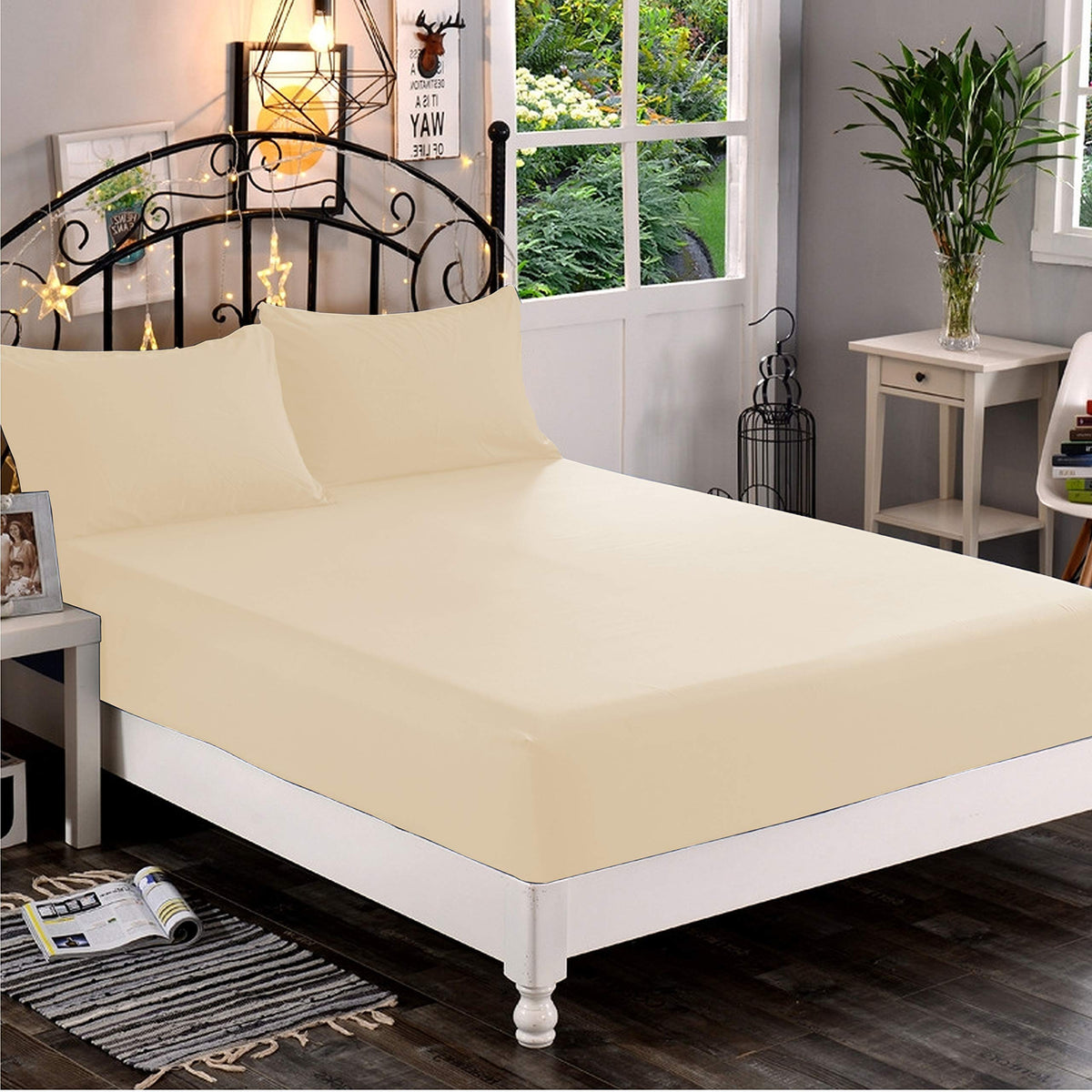 Premium Hotel Quality 1-Piece Fitted Sheet, Luxury & Softest 1500 Premier Hotel Quality Bedding Fitted Sheet Deep Pocket up to 16inch, Wrinkle and Fade Resistant, Queen, White