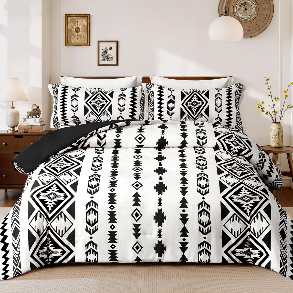 Tyrot King Comforter Set – 3 Piece Brown Boho Aztec Bedding, Western Southwestern Style Comforter Sets, Soft Lightweight Comforter for All Seasons, 1 Comforter & 2 Pillow Shams