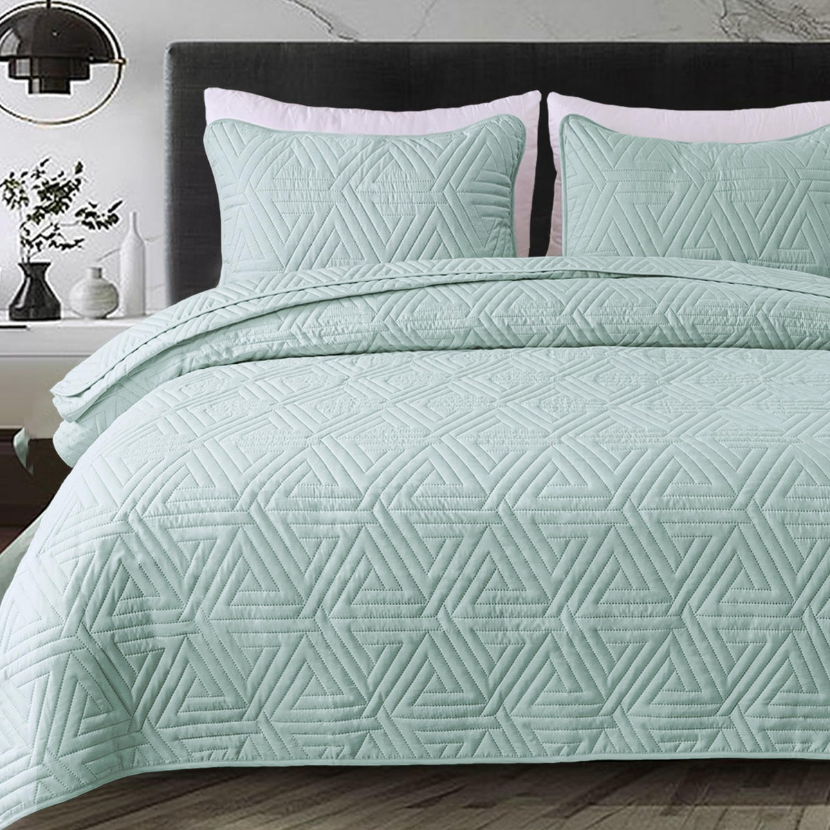 Whale Flotilla Soft Geometric Twin Quilt Set for All Seasons, Orange