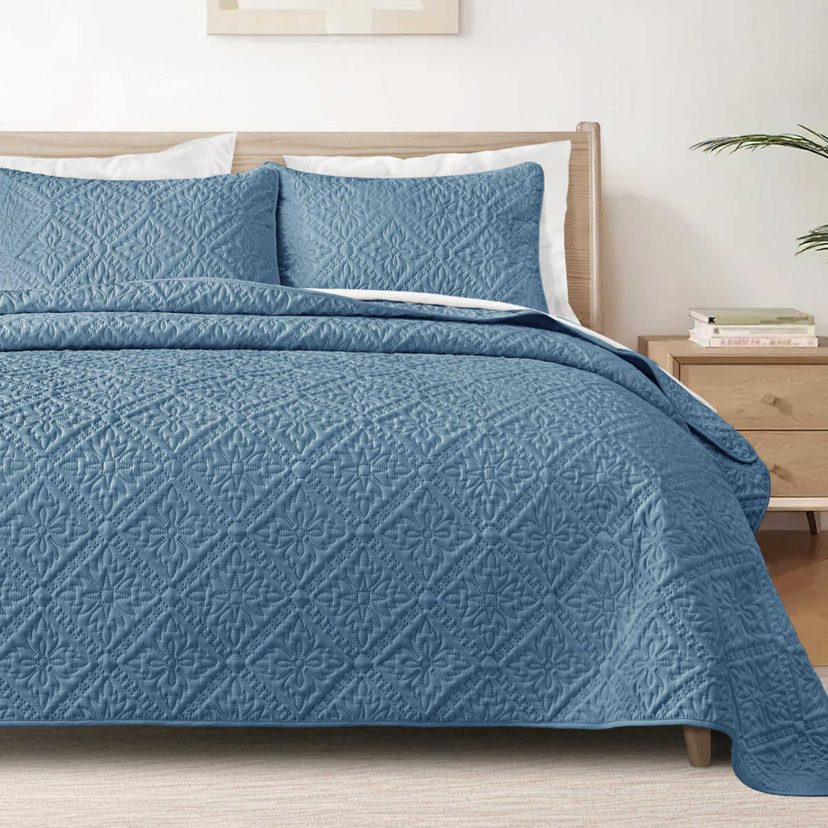 Exclusivo Mezcla Full Queen Quilt Set, Beige Cream