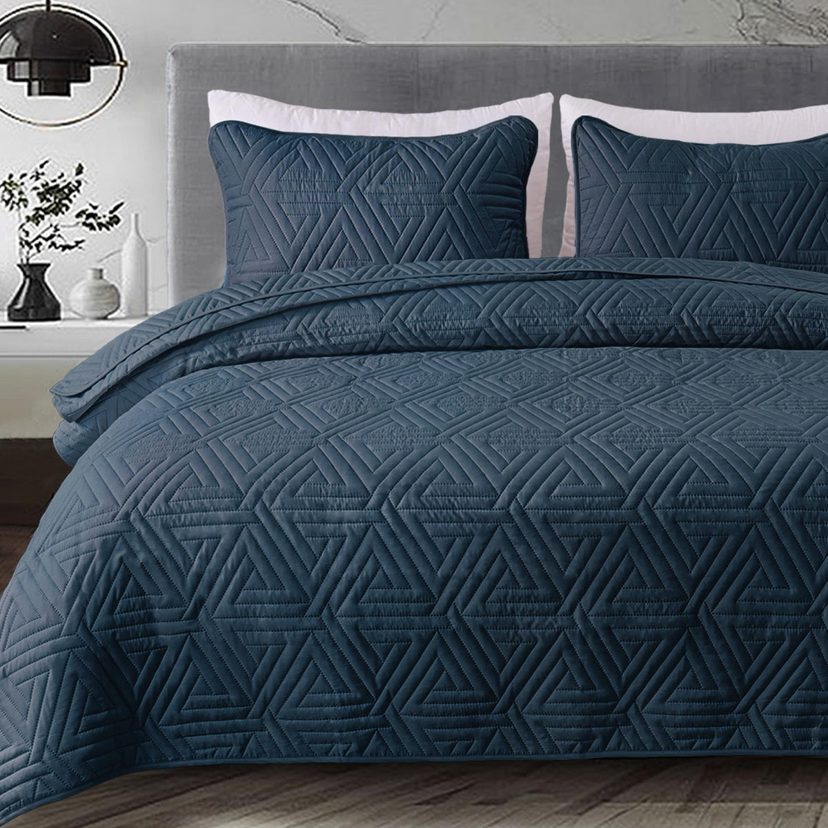 Whale Flotilla Soft Geometric Twin Quilt Set for All Seasons, Orange