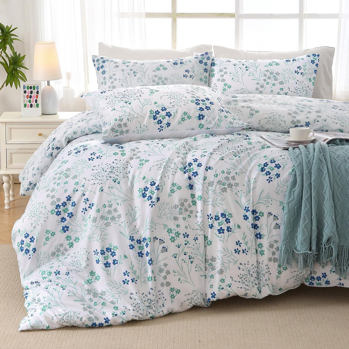 MUXHOMO Beige Full Comforter Set, Elegant Floral Print Bed in a Bag 7 Pieces, Ultra Soft & Breathable Reversible Botanical Pattern Bedding Set with Comforter, Sheets, Pillowcases, and Shams