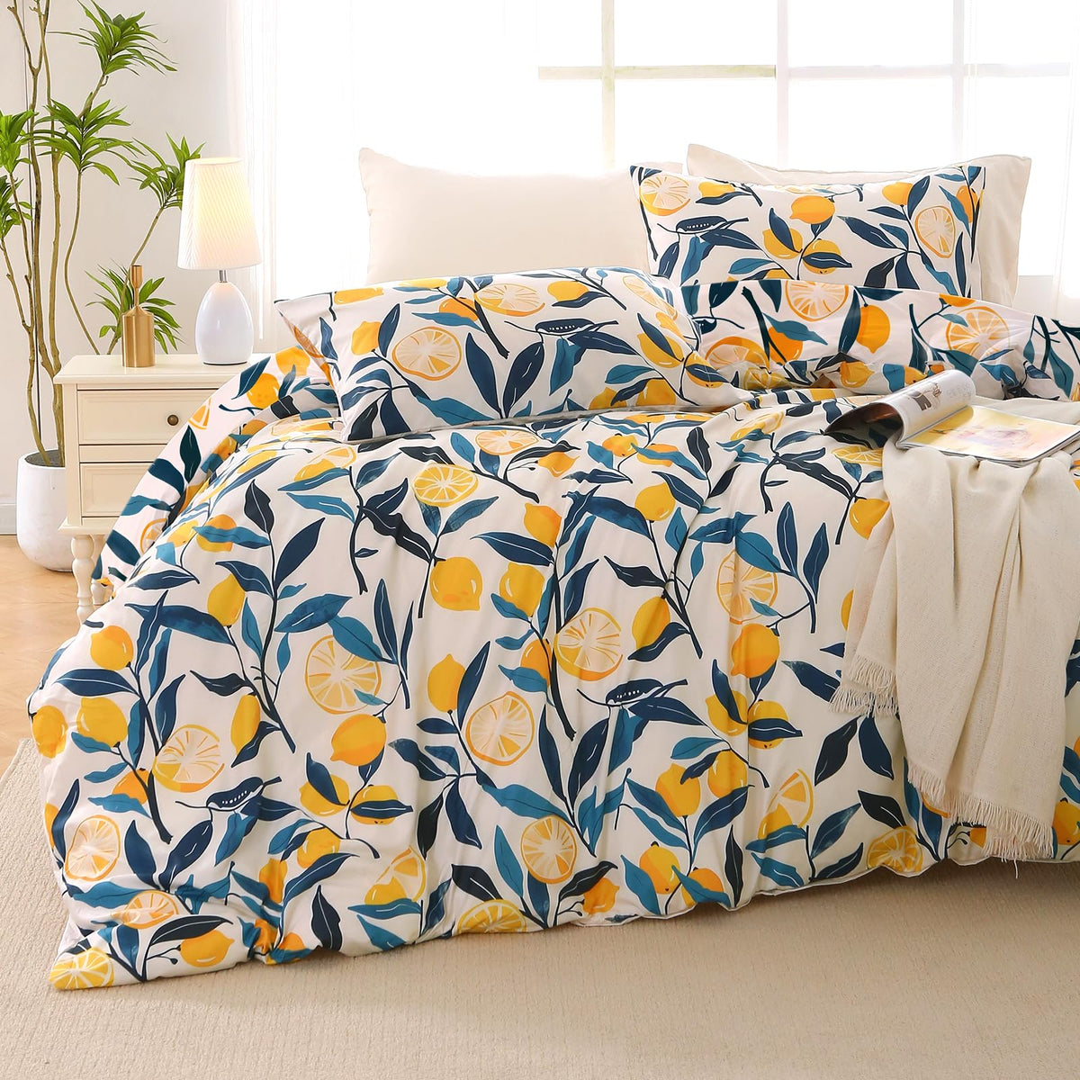 MUXHOMO Beige Full Comforter Set, Elegant Floral Print Bed in a Bag 7 Pieces, Ultra Soft & Breathable Reversible Botanical Pattern Bedding Set with Comforter, Sheets, Pillowcases, and Shams