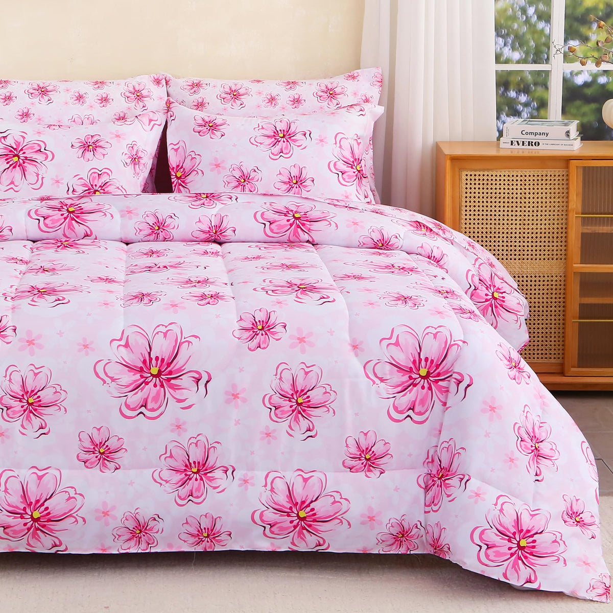 lasoftan Floral Queen Comforter Set with Sheets, 7 piece Luxury Vintage Bedding, Soft Microfiber Bed in a Bag, Cozy Lightweight Bed Set, Damask Boho Flower