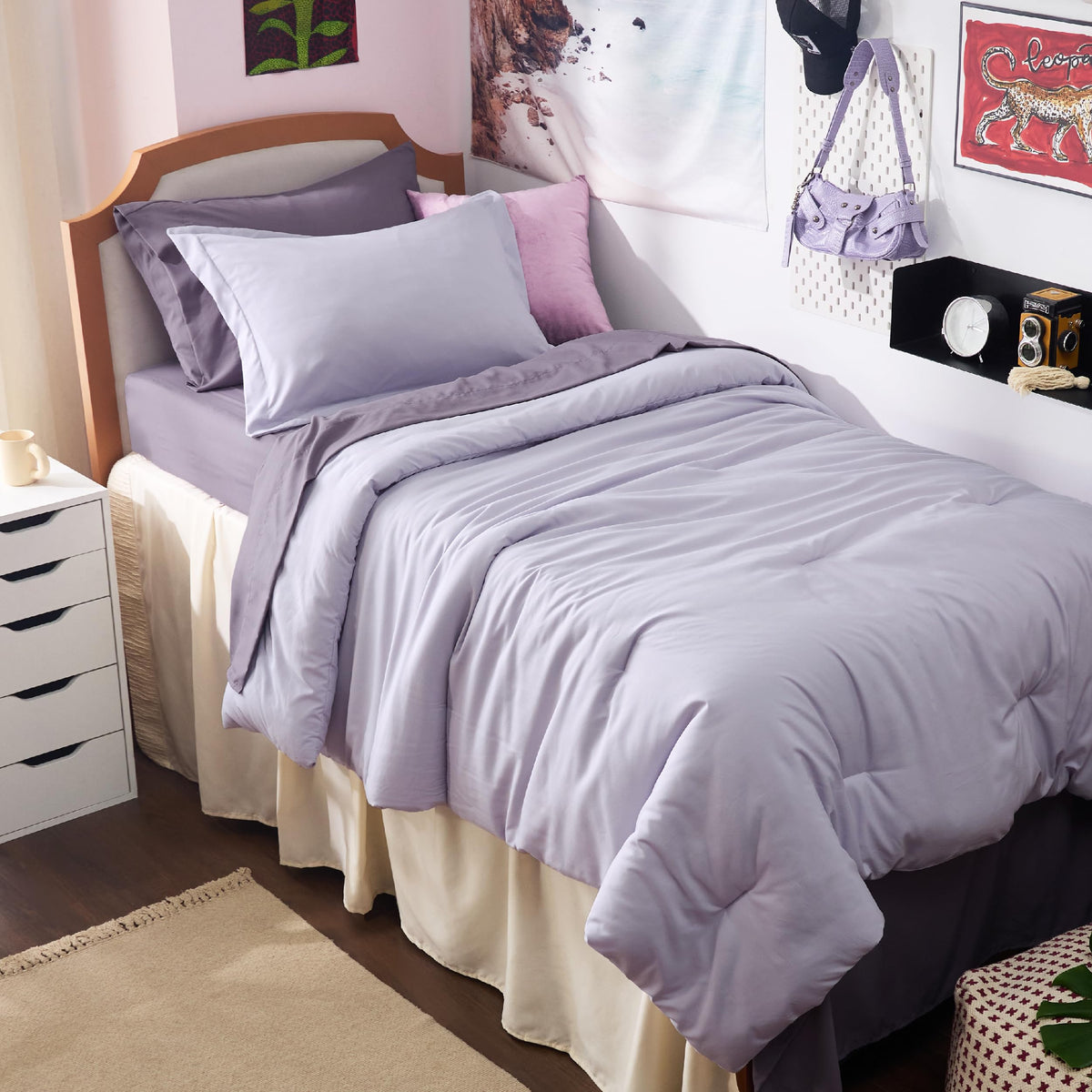 Bedsure Queen Bed in a Bag, Sage Green Comforter Set Contrasting 7 Pieces