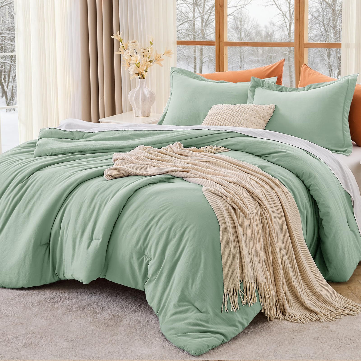 MUXHOMO Queen Size Comforter Set Beige, 3 Piece Solid Bedding for All Seasons, Warm Down Alternative Bed Set Includes 1 Lightweight Comforter (90"x90") and 2 Pillowshams (20"x26")