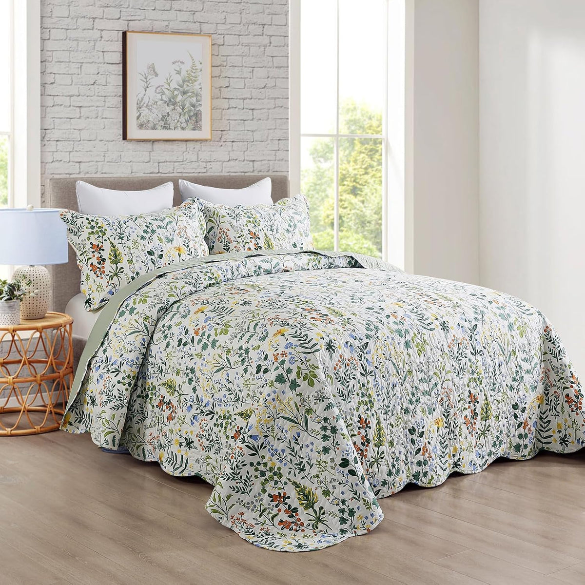 Travan 3-Piece Quilt Set Quilted Bedspread Lightweight Coverlet Set Garden Style Floral Printed Oversized Quilted Bedding Set with Shams for All Season, Exquisite, Queen Size