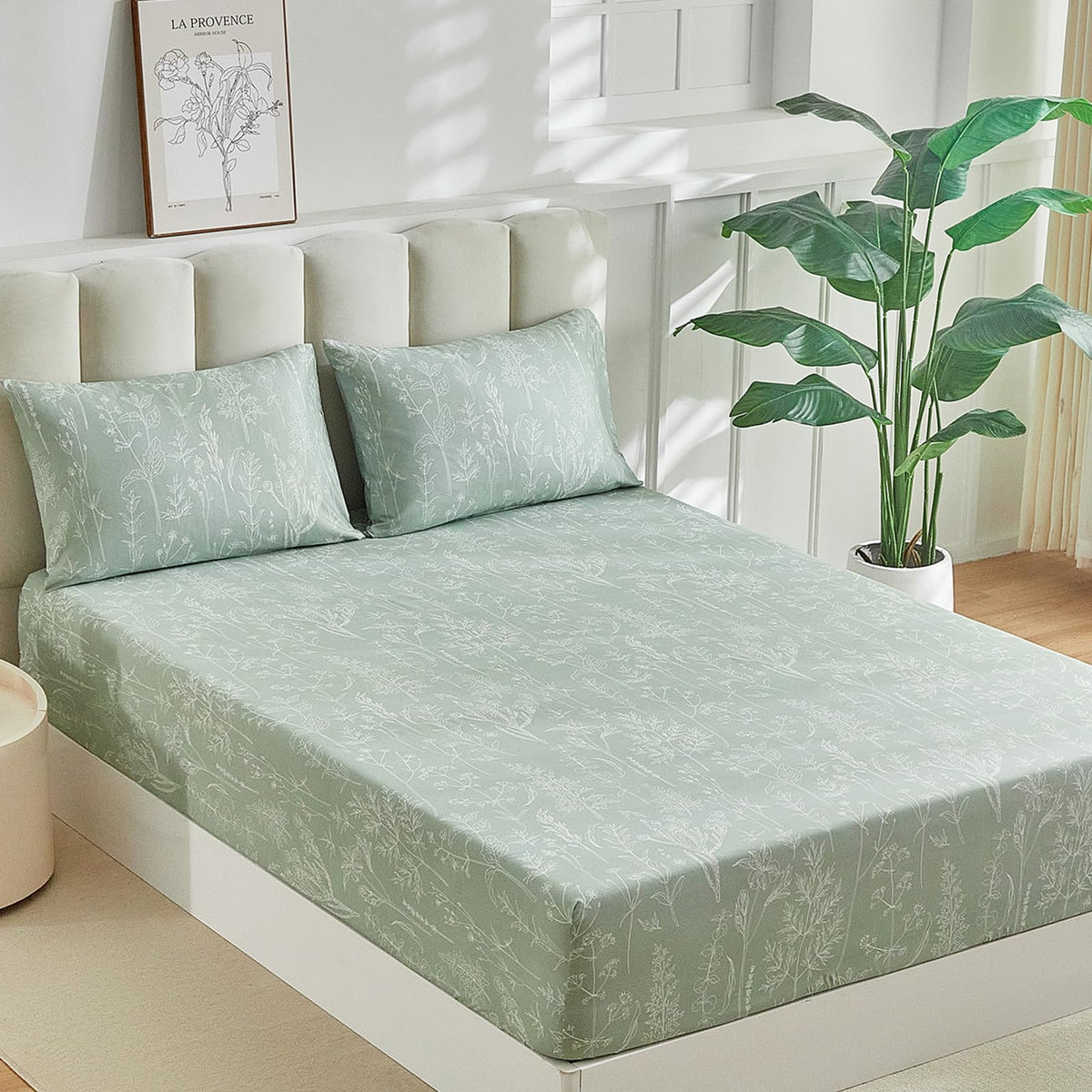 Tokokimo Queen Size Fitted Sheet with 2 Pillowcases, White & Floral Print