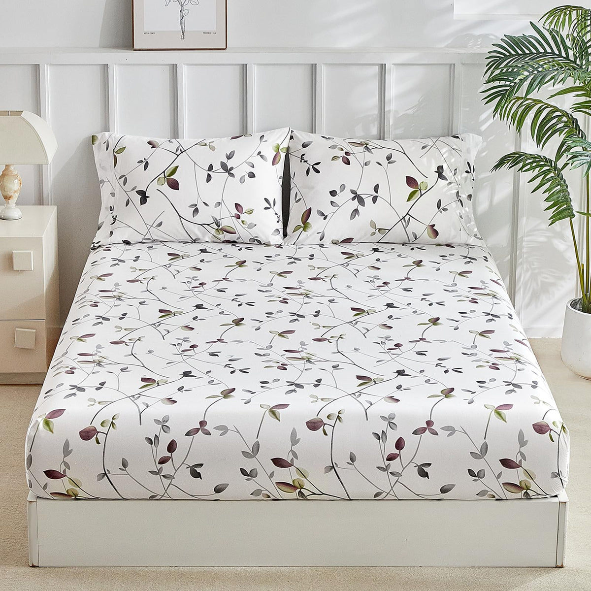 Tokokimo Queen Size Fitted Sheet with 2 Pillowcases, White & Floral Print