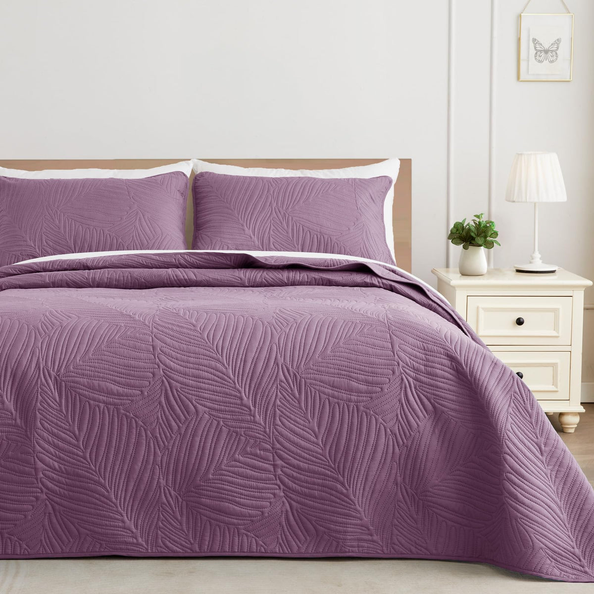Exclusivo Mezcla Lightweight Full Queen Quilt Bedding Set, Soft Microfiber
