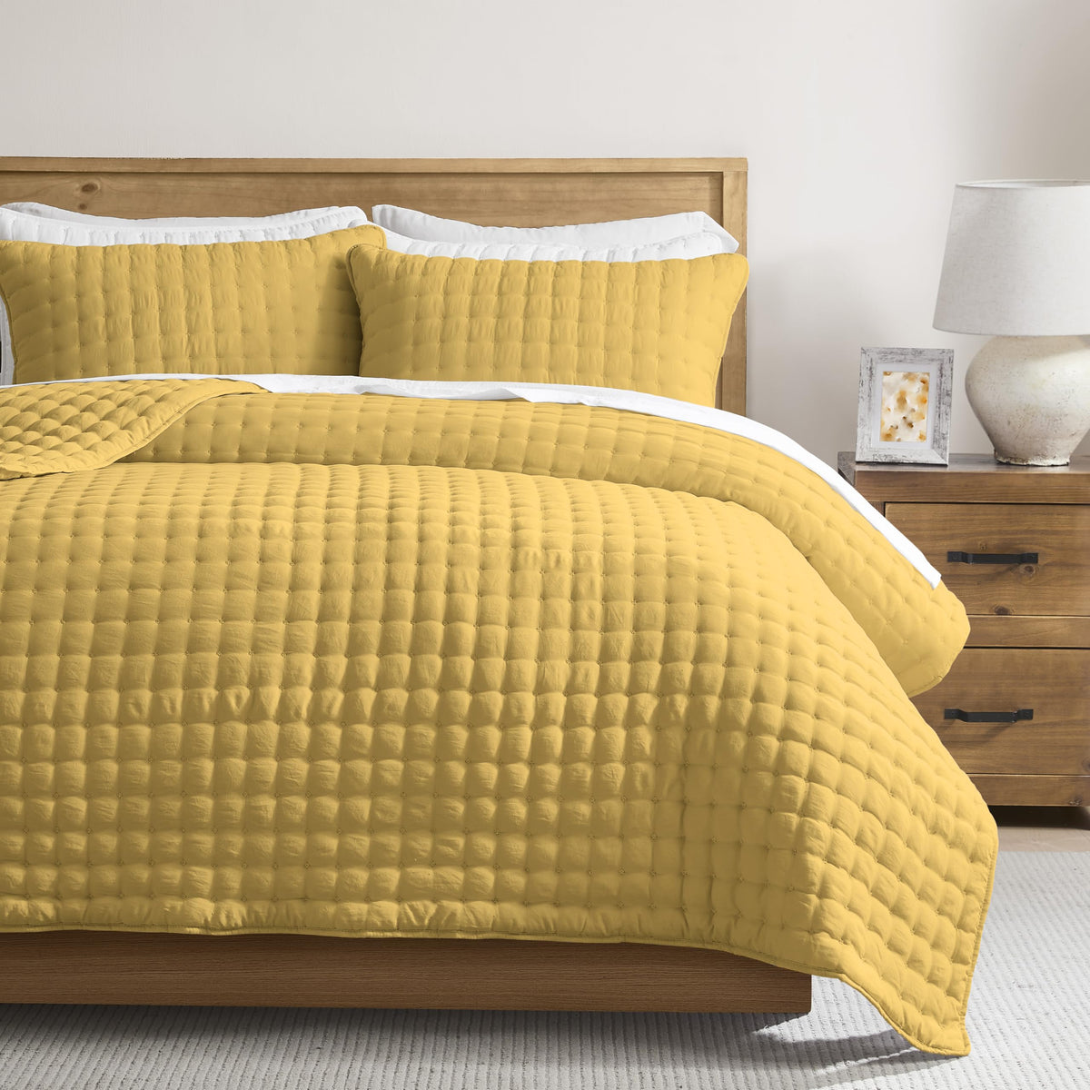 WDCOZY Cloud Soft Quilt Set, King Size, Beige, 3 Pieces 104x90 inches