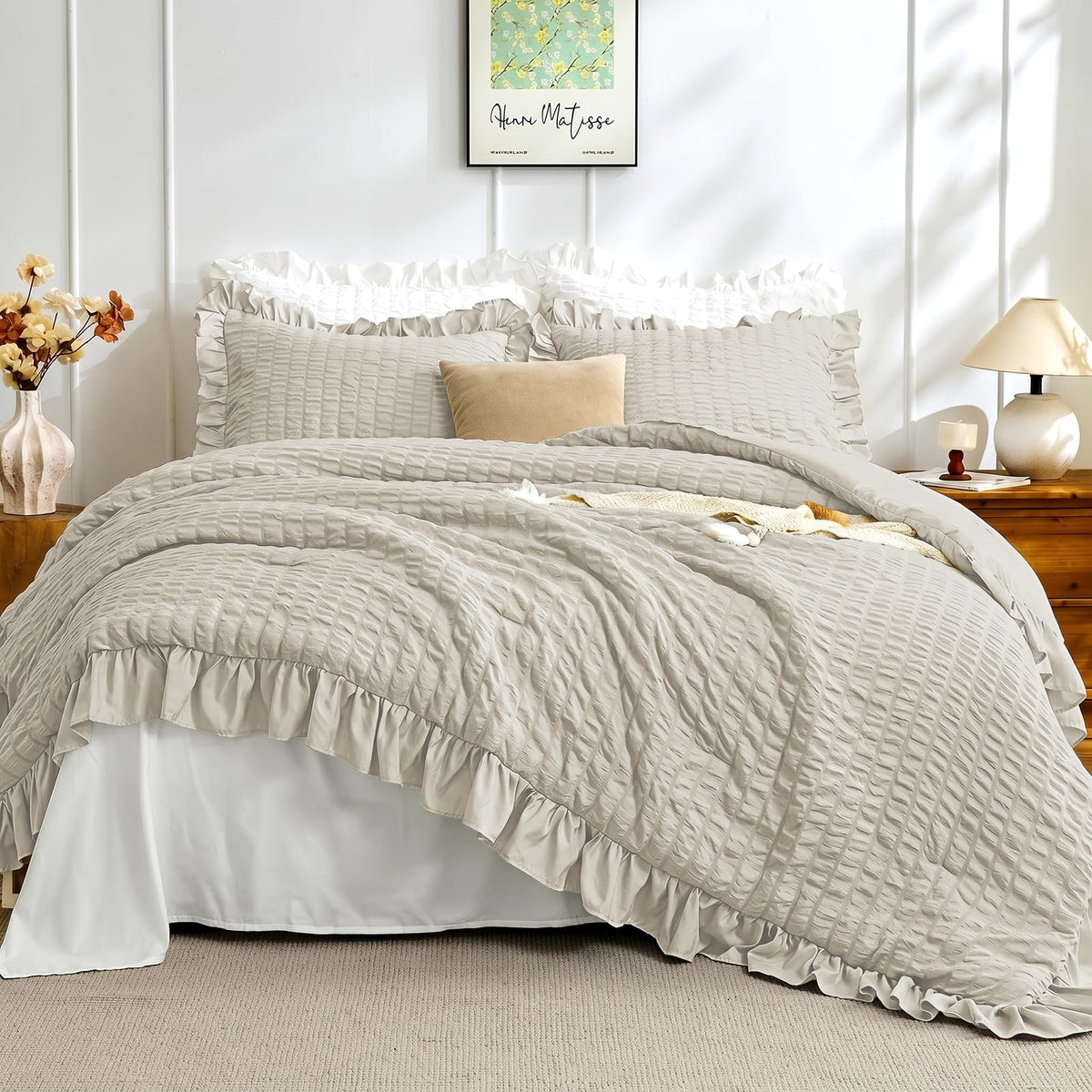JOLLYVOGUE Ivory Comforter Full Size, 3 Pieces Seersucker Lightweight Full Size Bedding, All Season Fluffy Microfiber Bedding Comforter Set with 1 Ruffle Comforter and 2 Ruffle Pillowshams