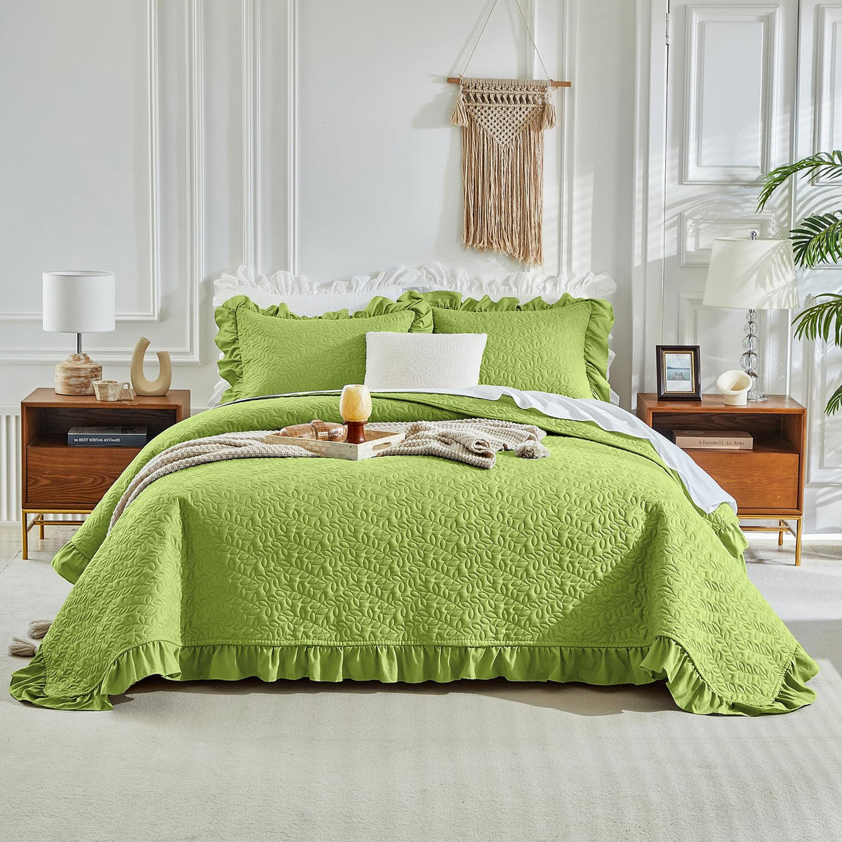 Ruffled Quilt Set King Size 96 * 108in - 3 Pieces Solid Shabby Chic Farmhouse Ruffle Bedding Rustic Coverlet & Sets Lightweight Fluffy Summer Oversized Bedspread with Shams for Women Men - Green