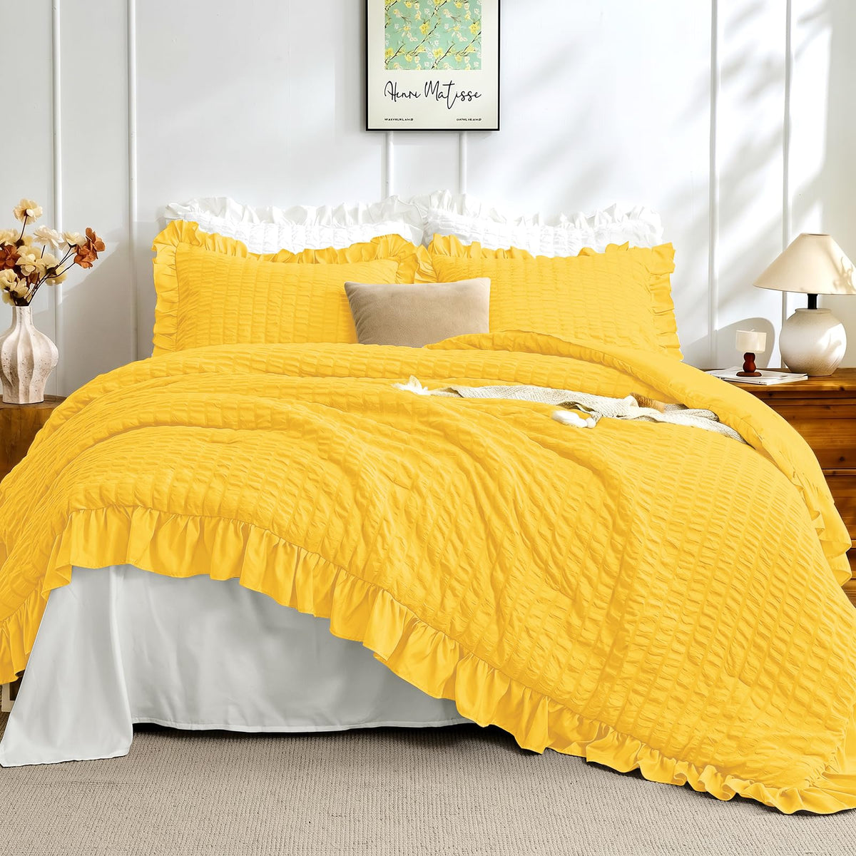 JOLLYVOGUE Ivory Comforter Full Size, 3 Pieces Seersucker Lightweight Full Size Bedding, All Season Fluffy Microfiber Bedding Comforter Set with 1 Ruffle Comforter and 2 Ruffle Pillowshams